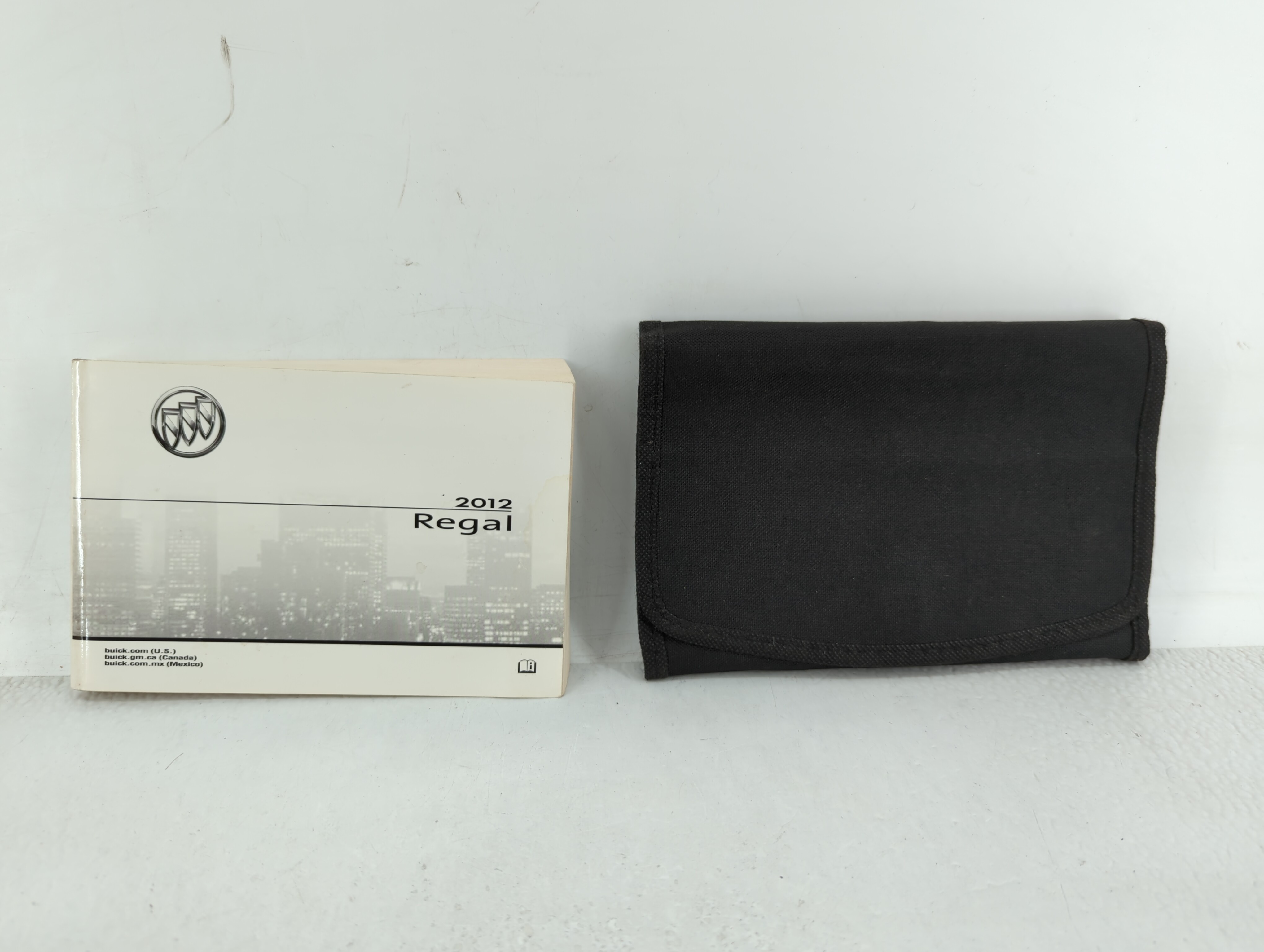 2012 Buick Regal Owners Manual Book Guide 440042 - Oemusedautoparts1.com