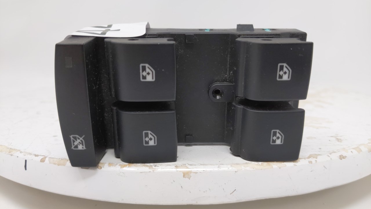 2010 Chevrolet Equinox Driver Left Door Master Power Window Switch 44074 - Oemusedautoparts1.com