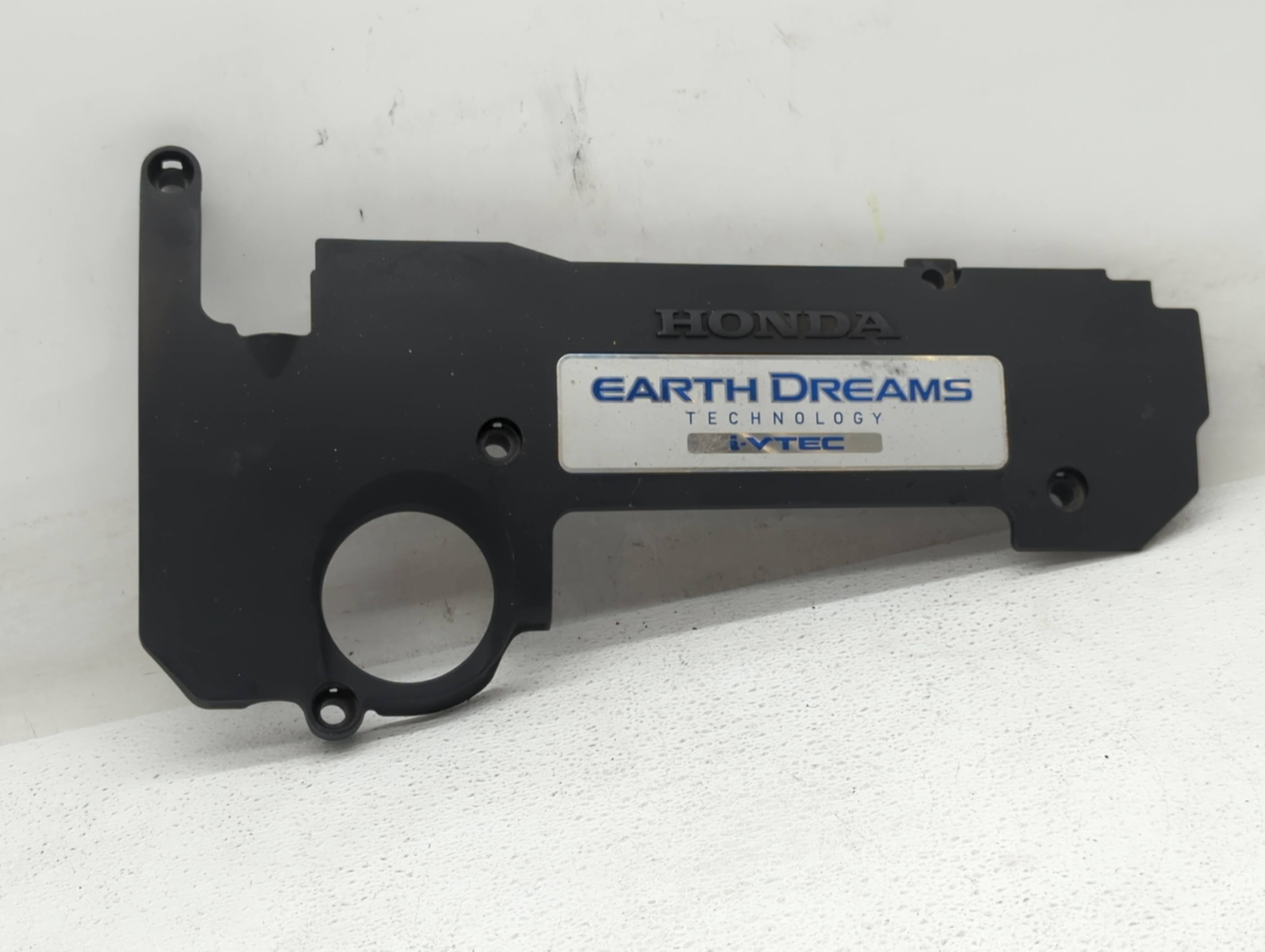 Picture of 2014 Honda Accord Engine Cover 440950