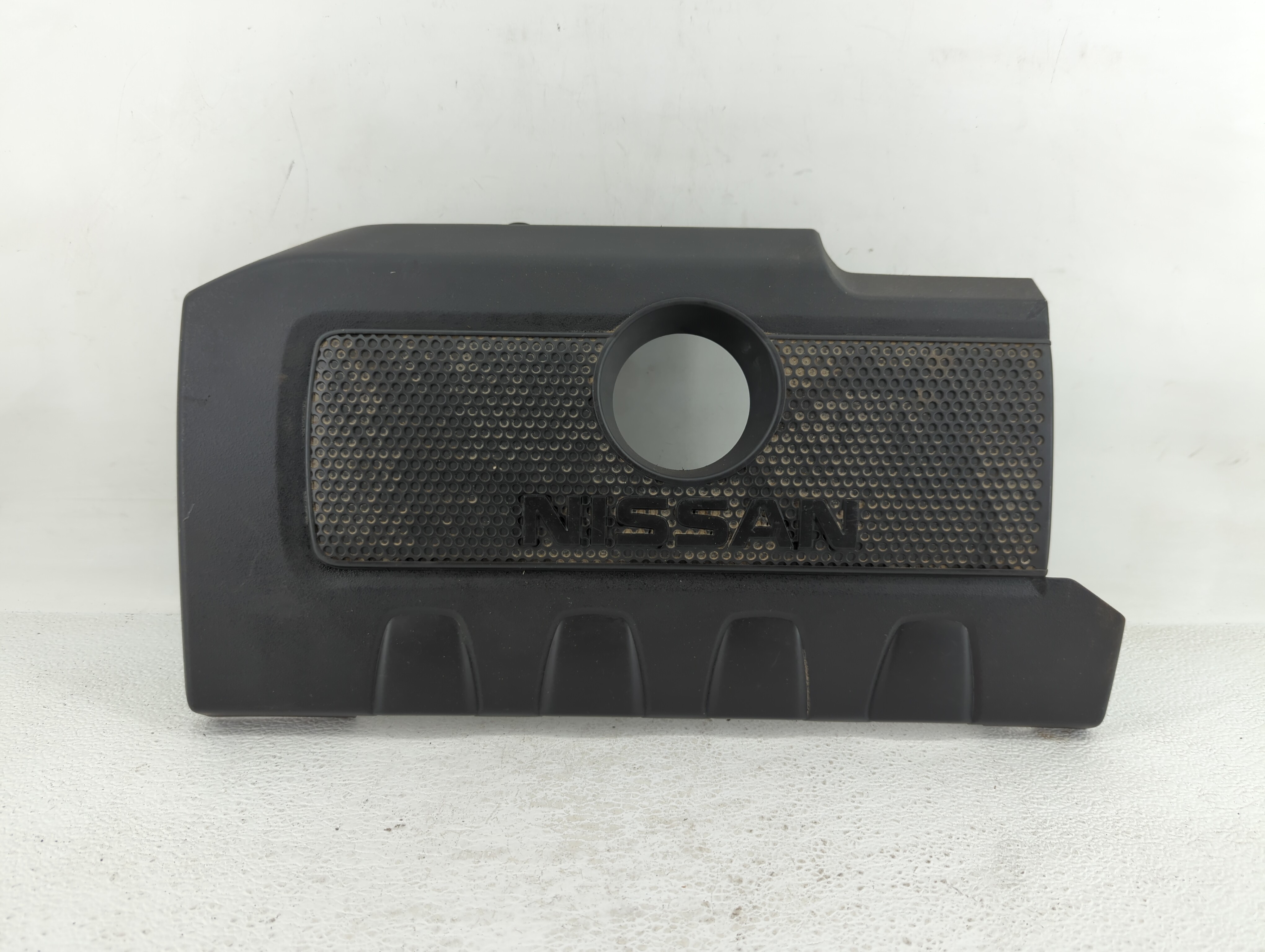 Picture of 2015 Nissan Sentra Engine Cover 441186