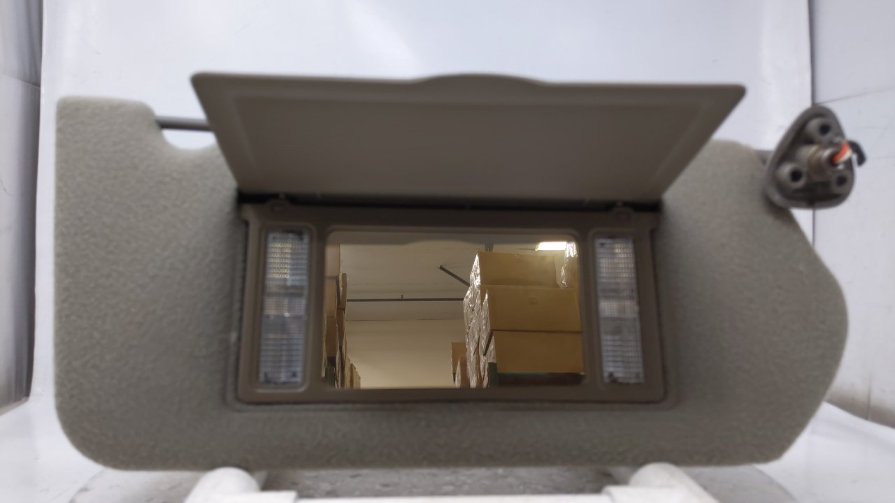 2000 Chevrolet Impala Passenger Right Sun Visor Sunvisor Gray 44170 - Oemusedautoparts1.com