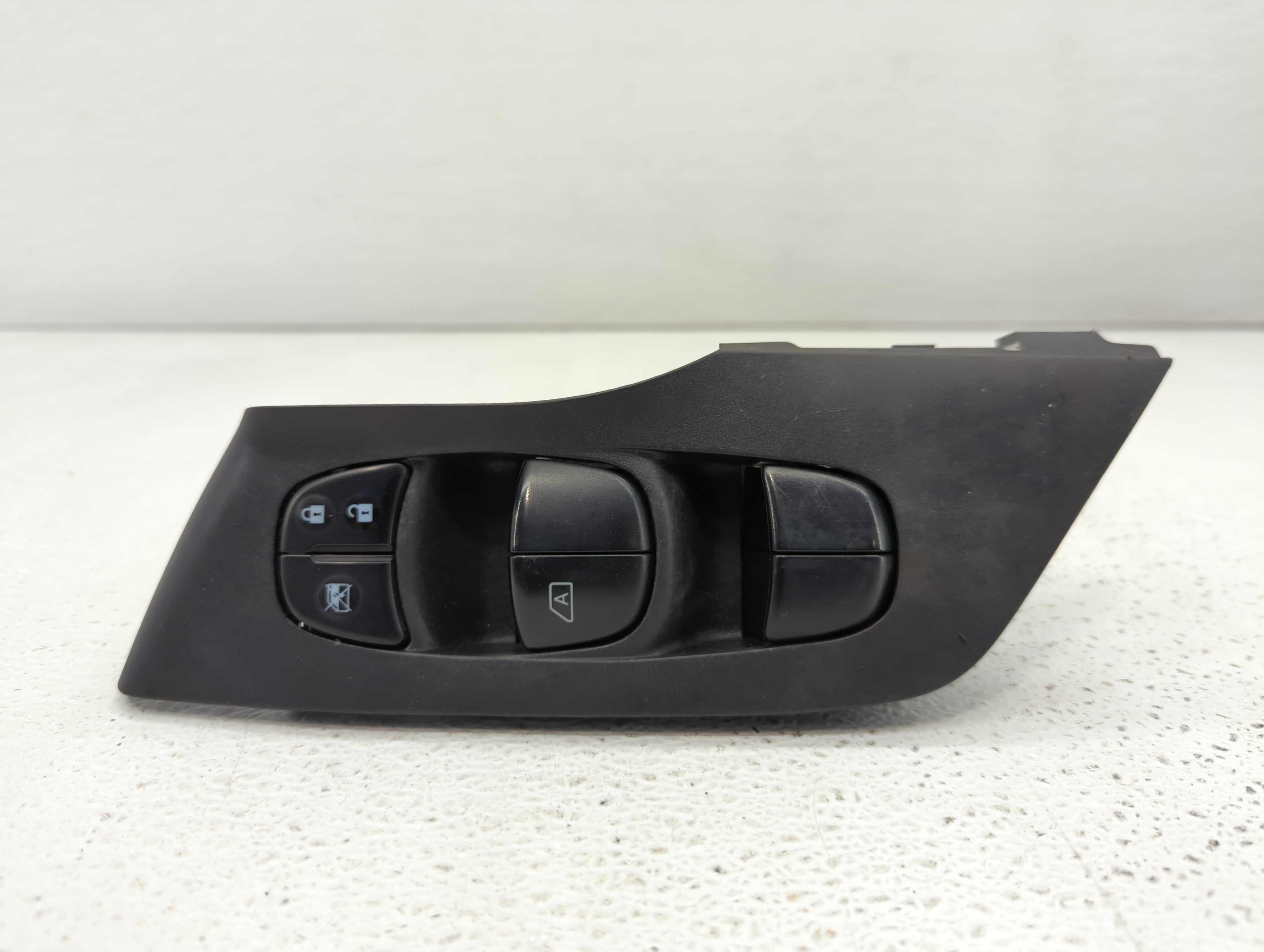 2013-2018 Nissan Altima Driver Left Door Master Power Window Switch 442678 - Oemusedautoparts1.com