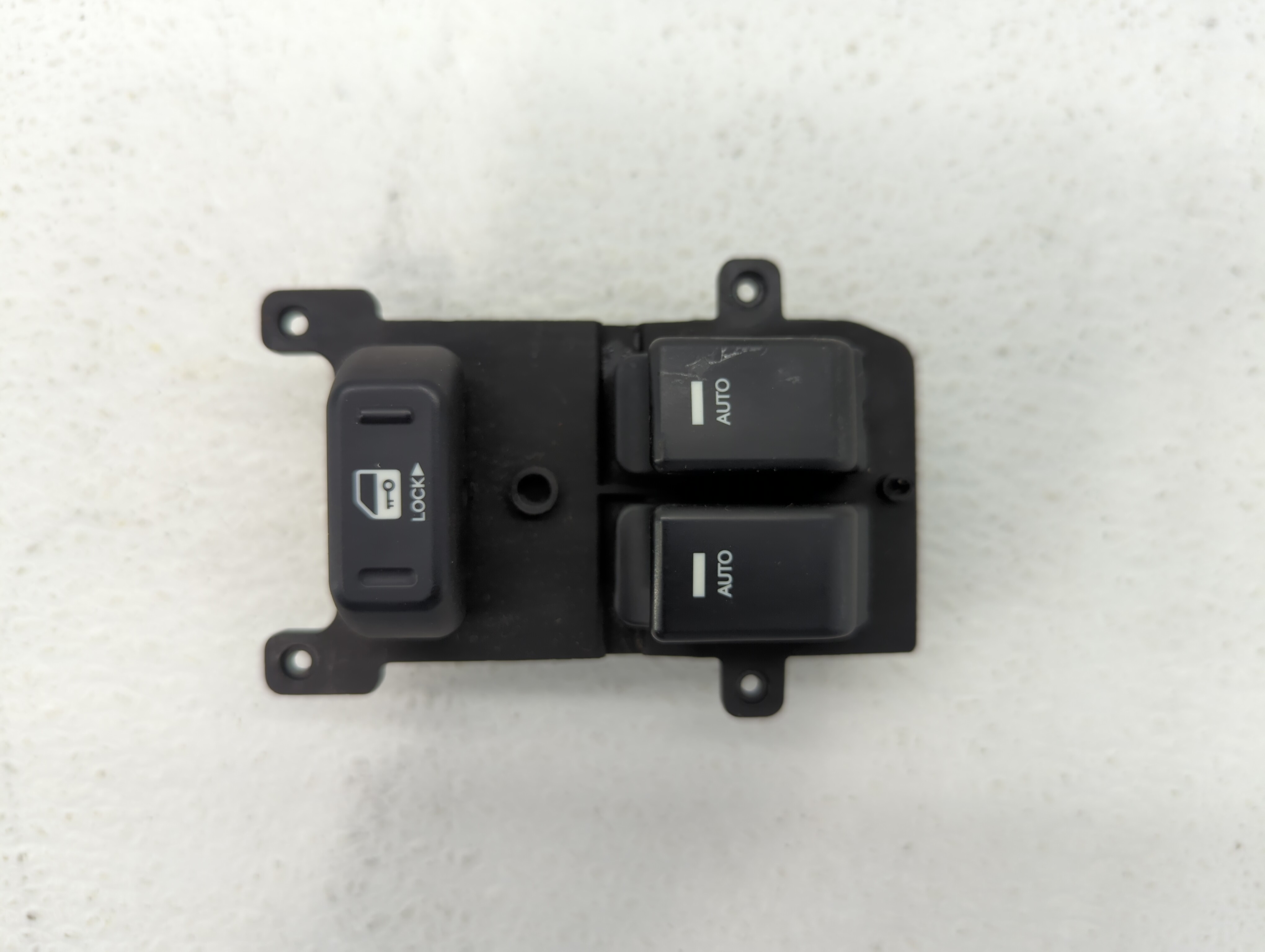 Picture of 2011-2012 Hyundai Genesis Driver Left Door Master Power Window Switch 443413