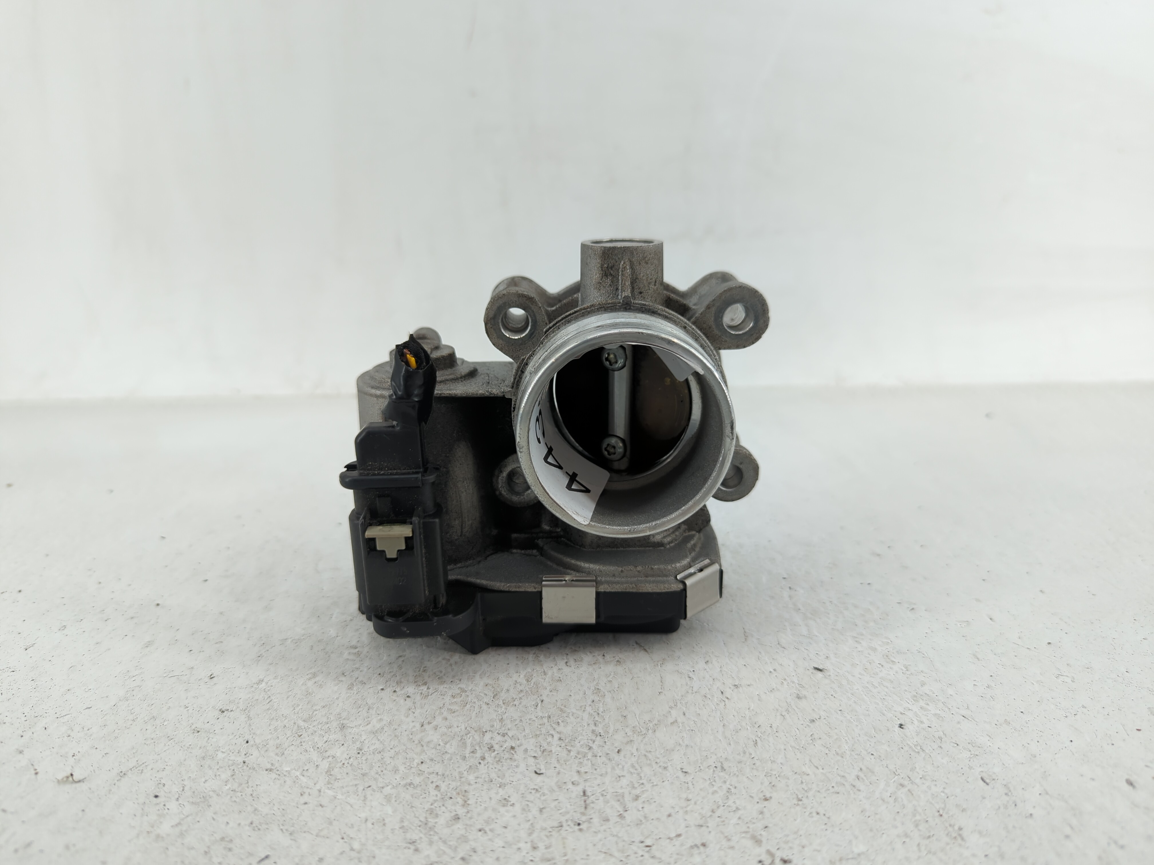 Picture of 2016-2021 Chevrolet Malibu Throttle Body 443684