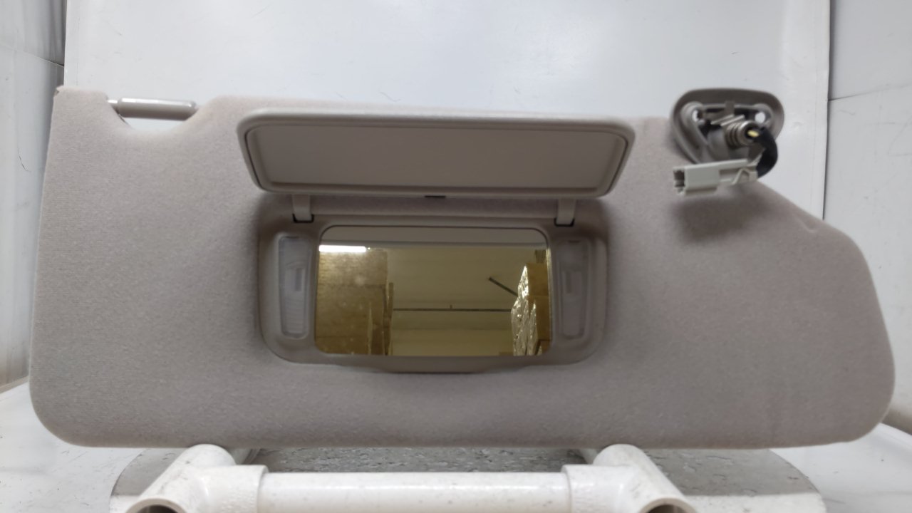 Picture of 1998-2002 Honda Accord Passenger Right Sun Visor Sunvisor Gray 44526