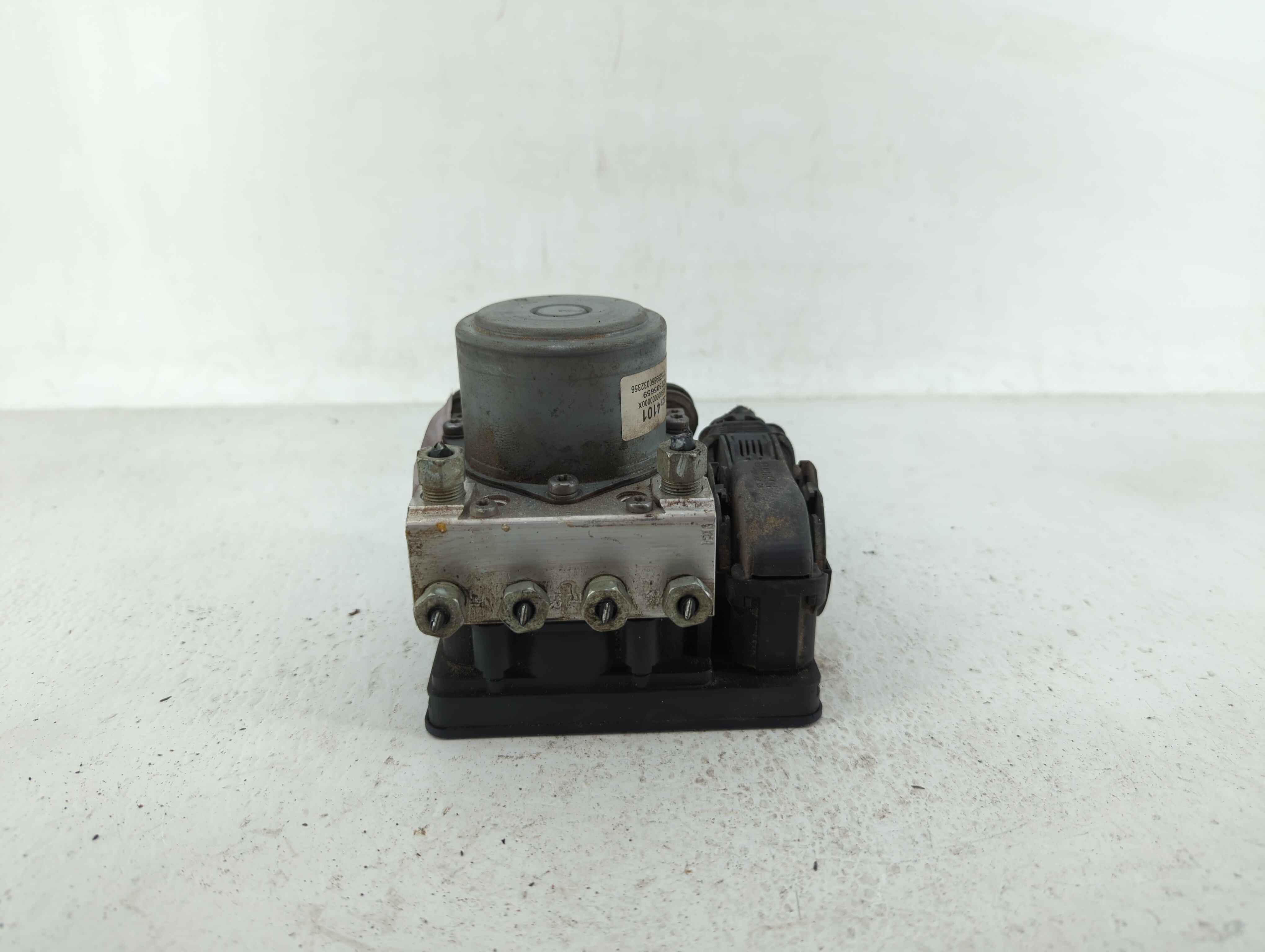 2014-2016 Chevrolet Impala Abs Pump Control Module 445591 - Oemusedautoparts1.com