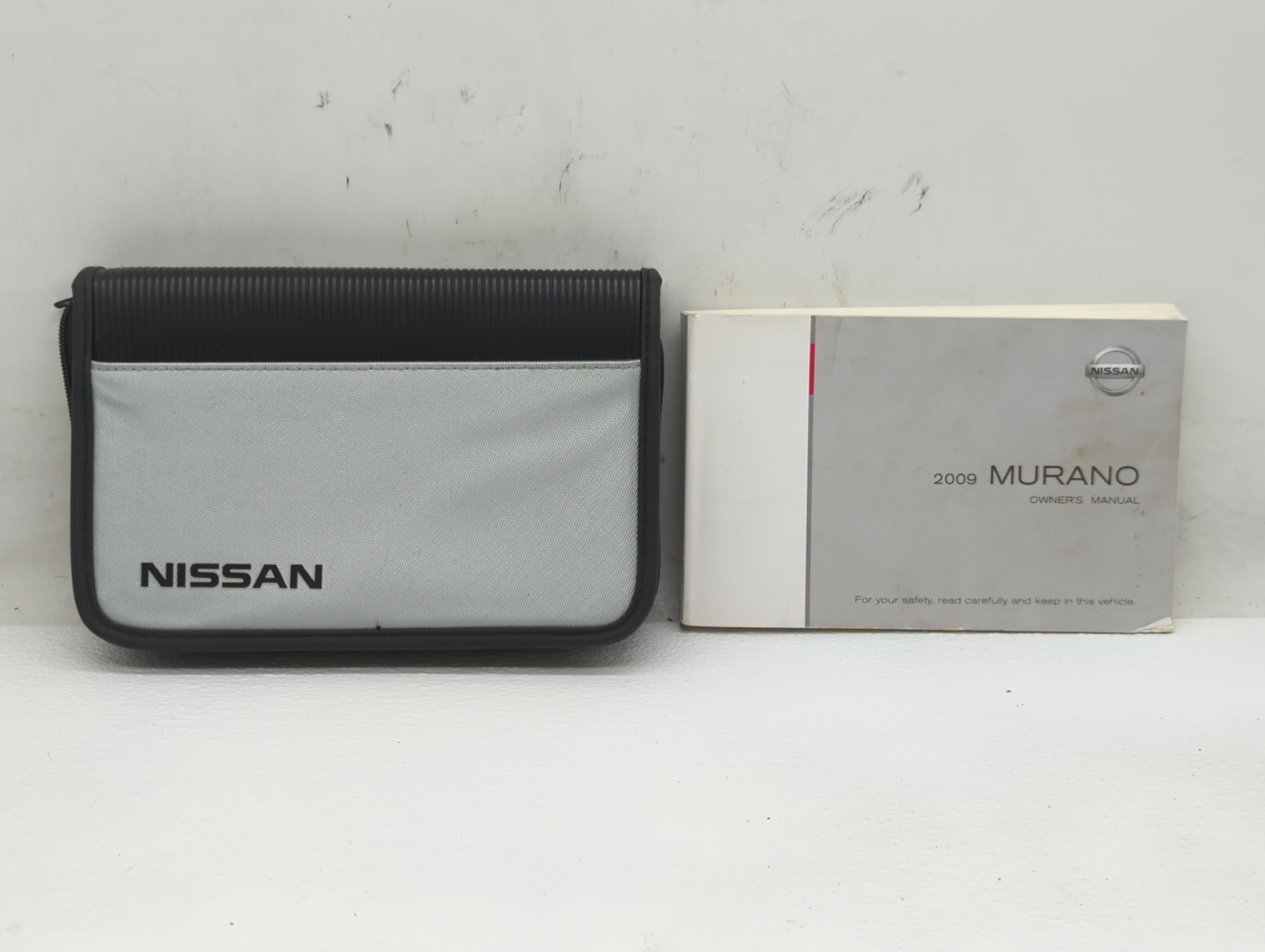 Picture of 2009 Nissan Murano Owners Manual Book Guide 445782