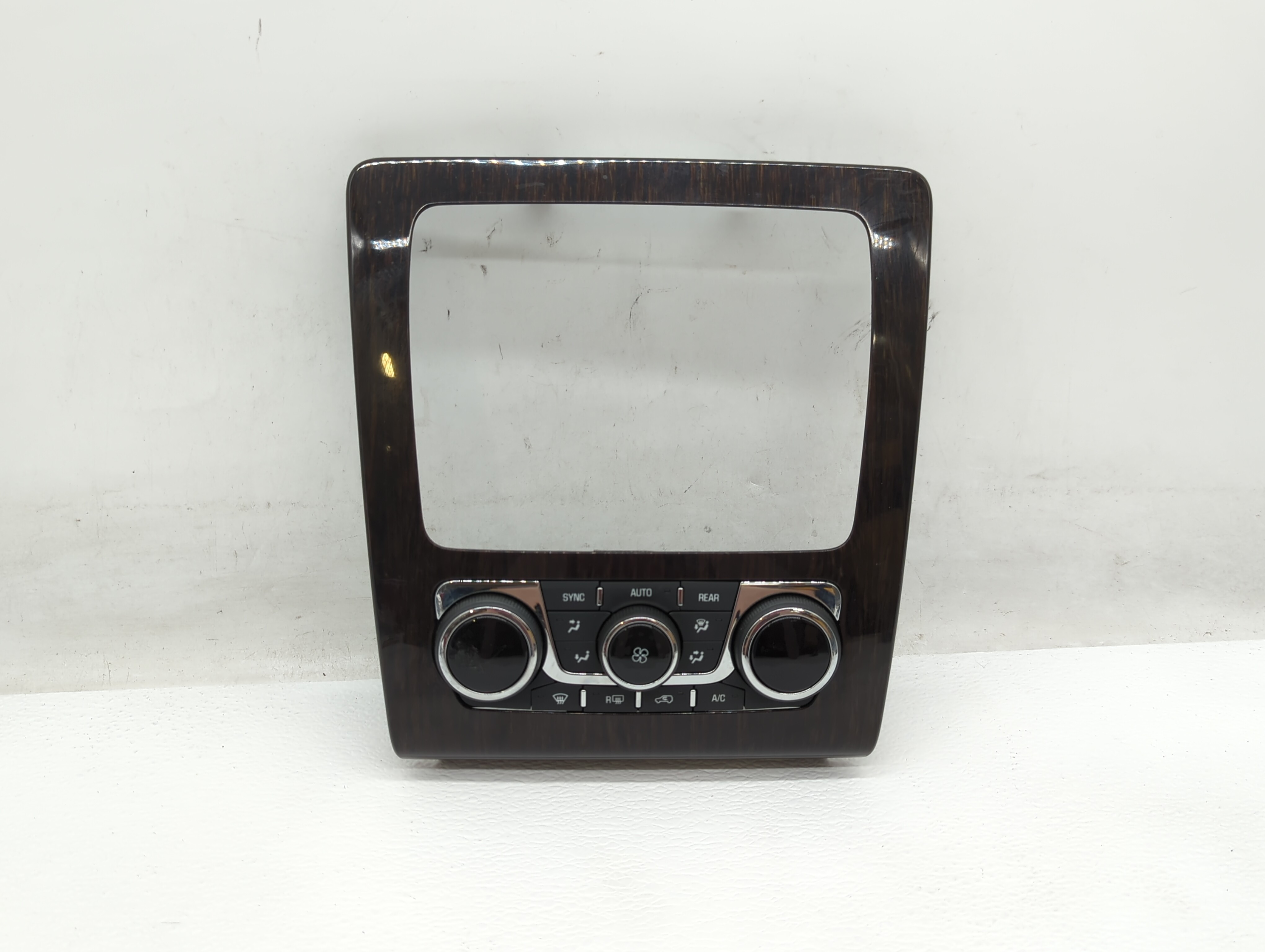 Picture of 2013-2017 Chevrolet Traverse Ac Heater Climate Control Temperature Oem 445824