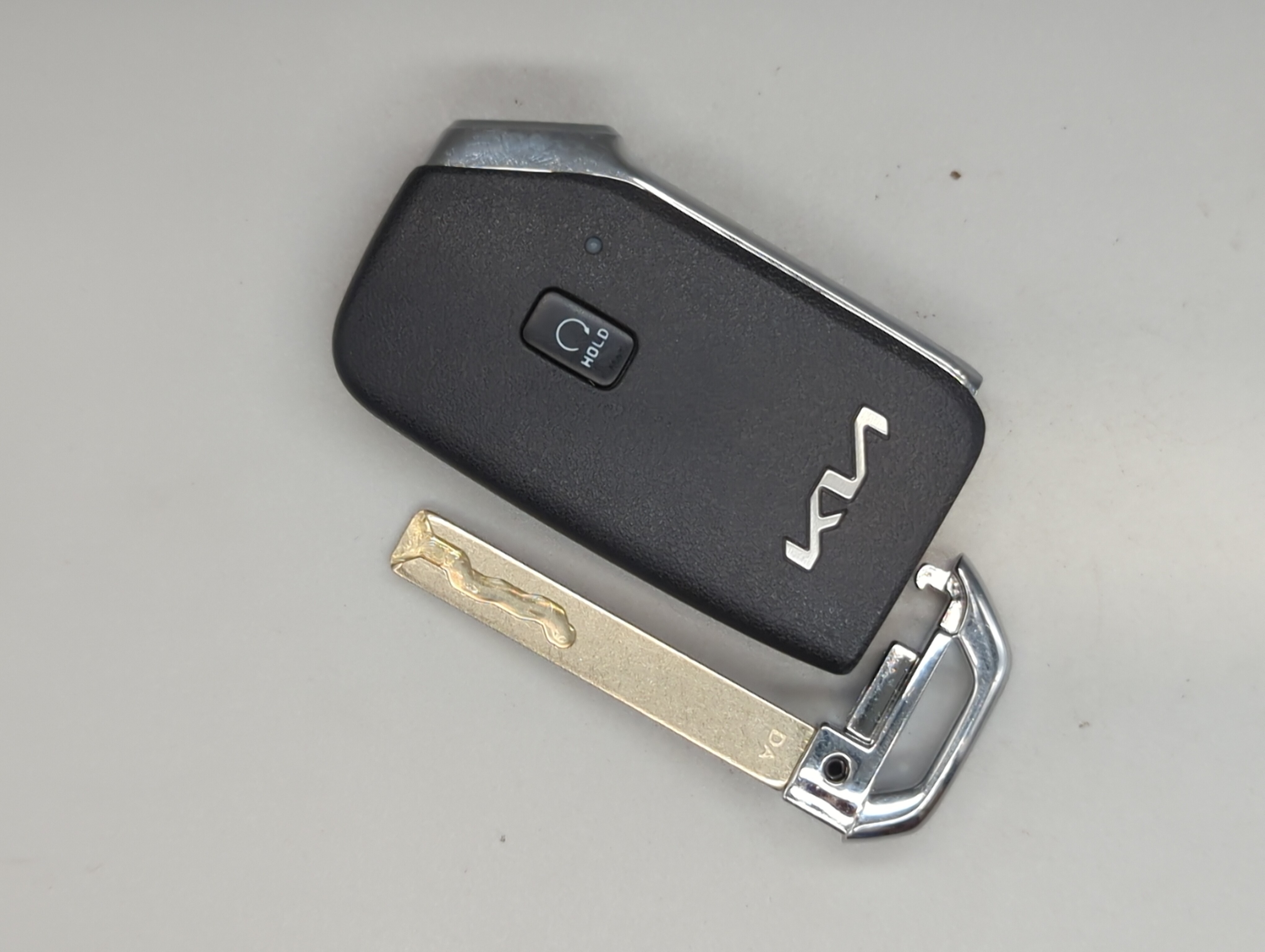 Kia K5 Keyless Entry Remote Fob CQOFD00790 5 buttons 445867 - Oemusedautoparts1.com