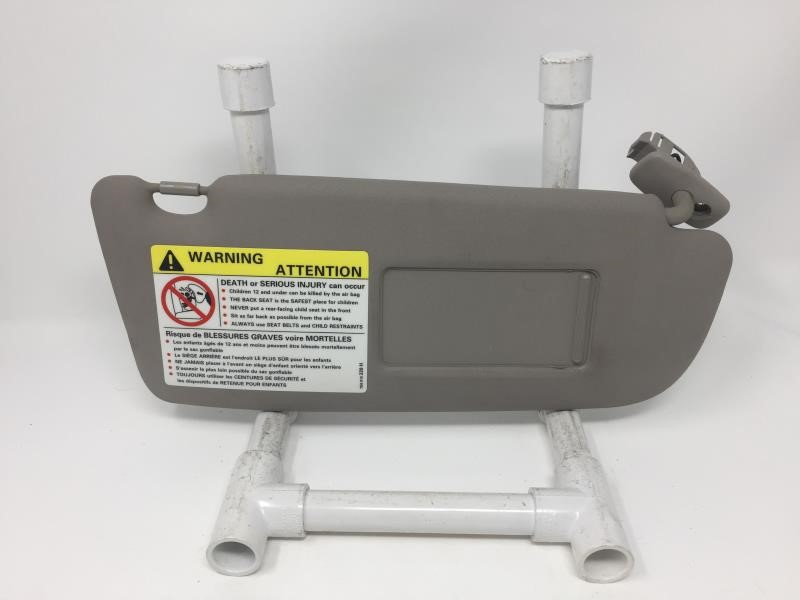 Picture of 2000-2002 Audi A4 Passenger Right Sun Visor Sunvisor 4460