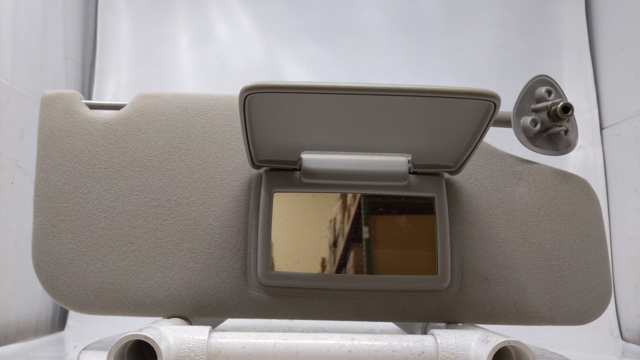 2000-2007 Ford Taurus Passenger Right Sun Visor Sunvisor Gray 44721 - Oemusedautoparts1.com