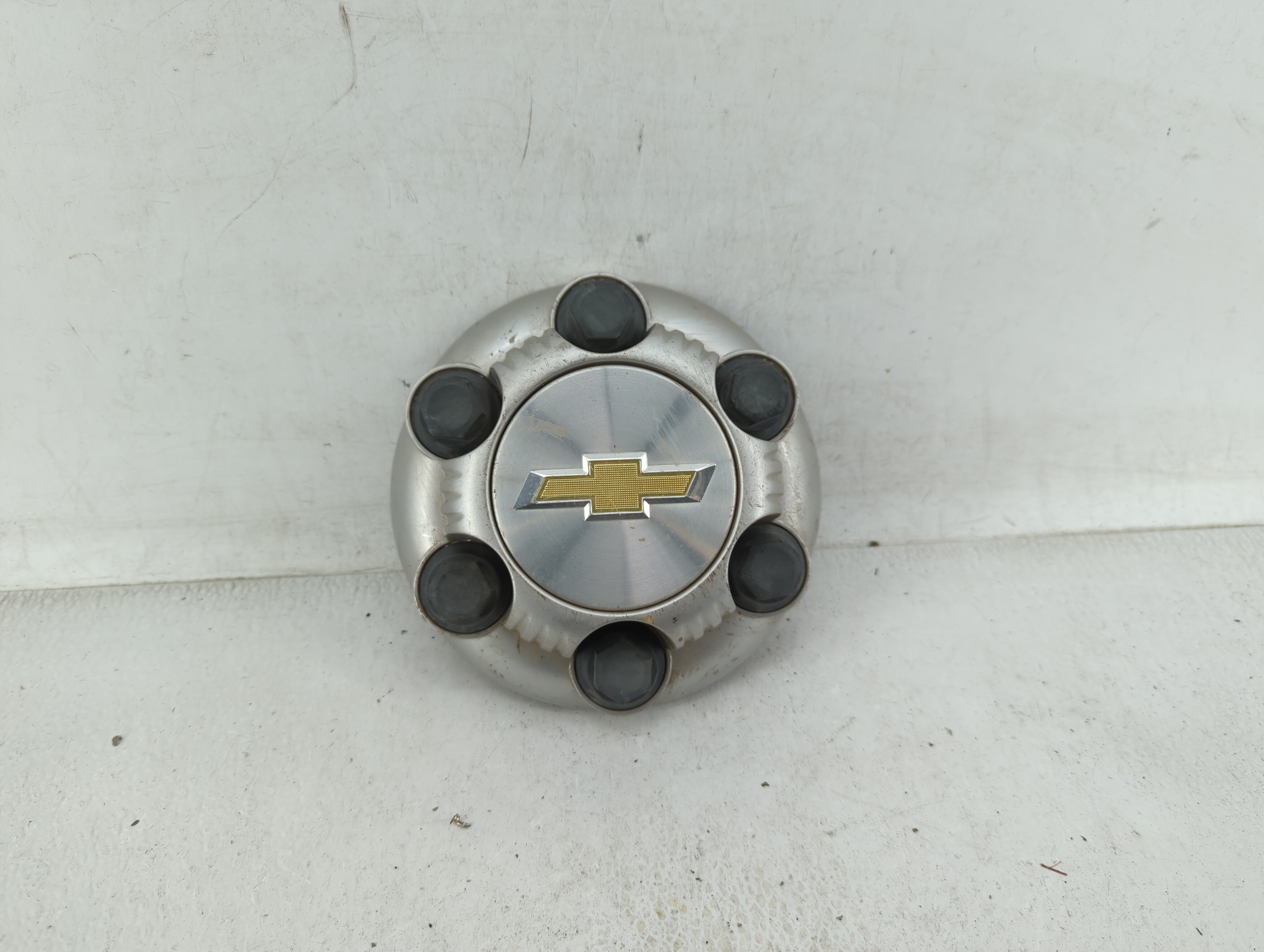 2014 Gmc Sierra 1500 Rim Wheel Center Cap 447743 - Oemusedautoparts1.com