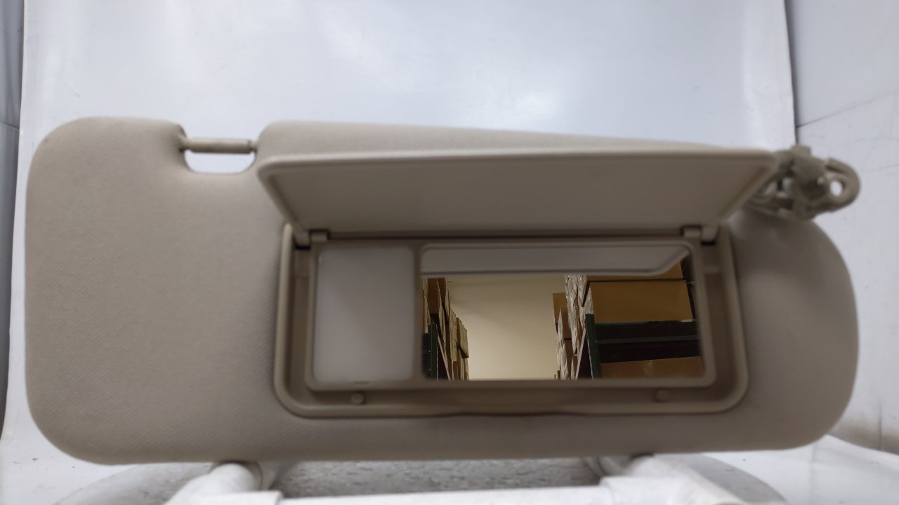 2003 Kia Sorento Passenger Sun Visor Mirror Right Sunvisor Gray 44868 - Oemusedautoparts1.com