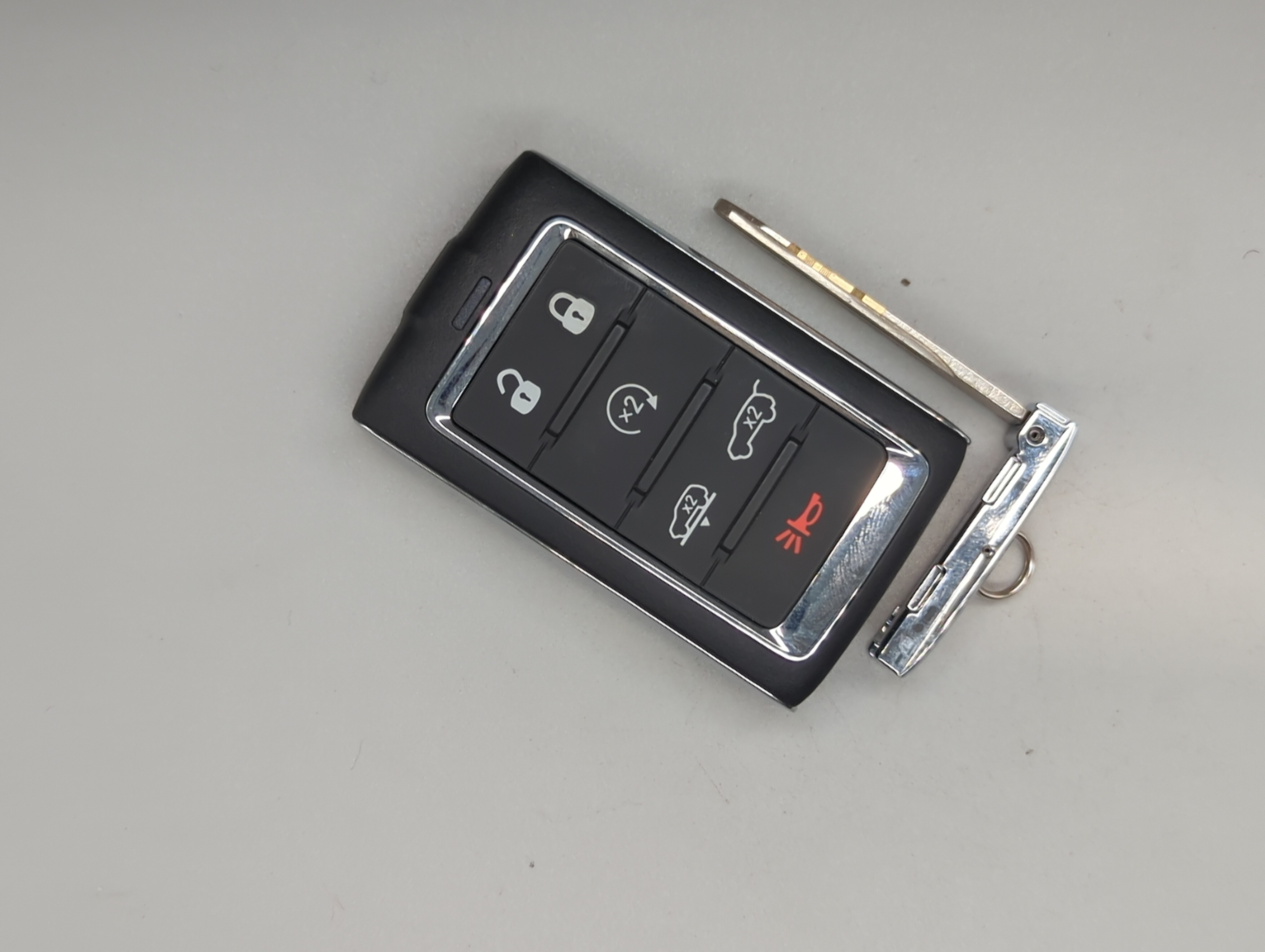 Jeep Wagoneer Keyless Entry Remote Fob M3NWXFOB1 6 buttons 449203 - Oemusedautoparts1.com