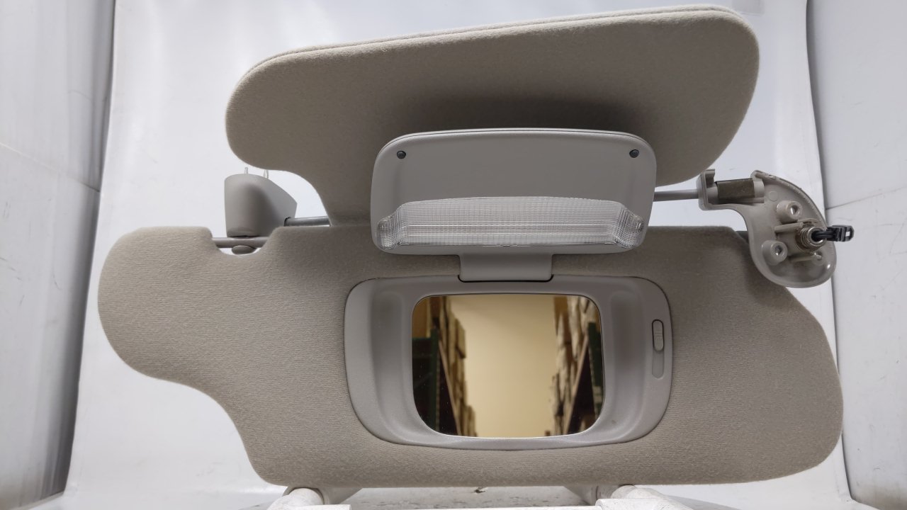 2000-2007 Ford Taurus Passenger Right Sun Visor Sunvisor Gray 44941 - Oemusedautoparts1.com
