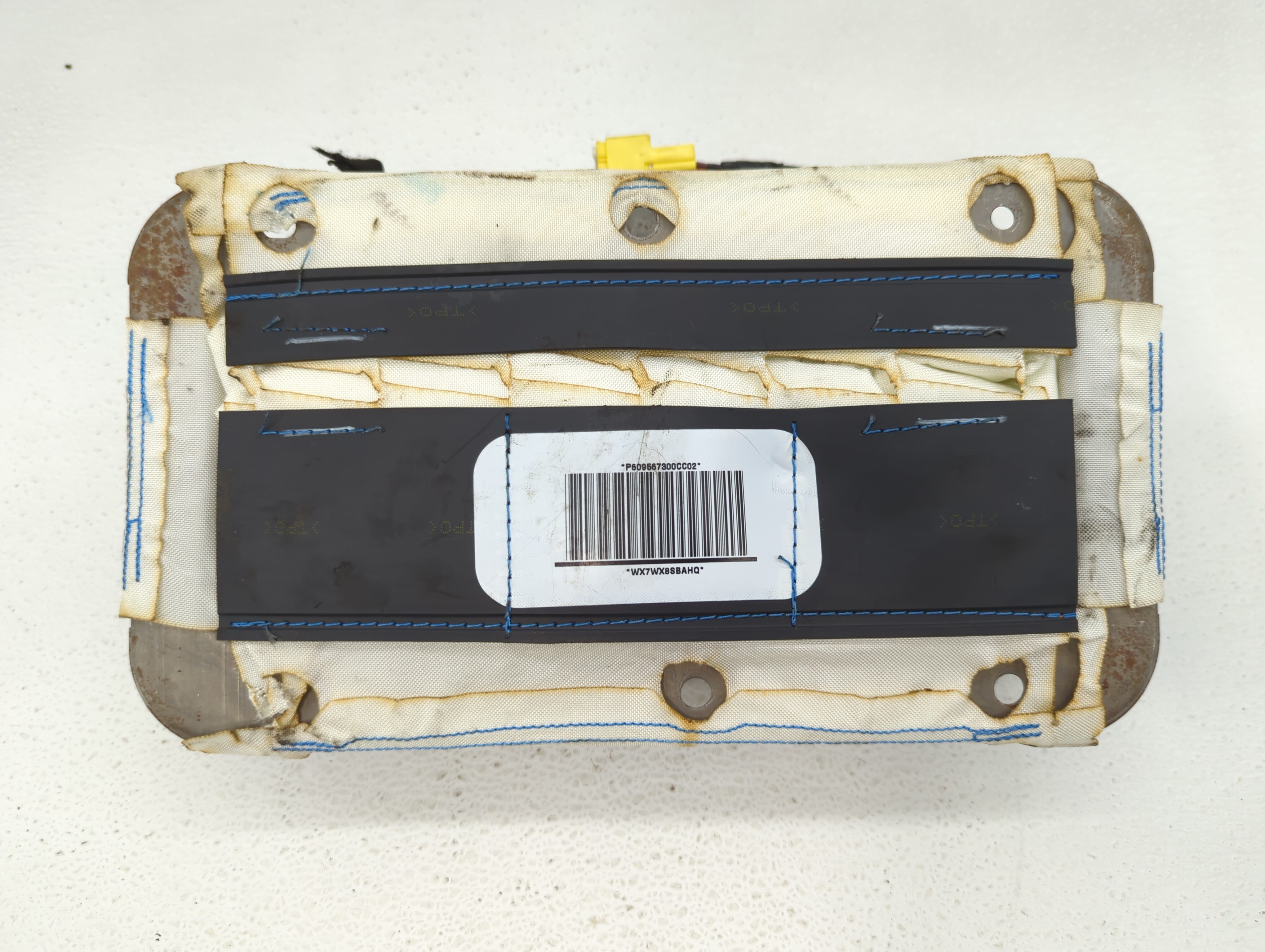 2010-2011 Cadillac Srx Air Bag Passenger Right Dashboard Oem 449443 - Oemusedautoparts1.com