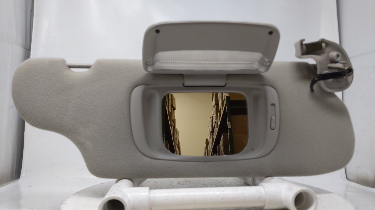 2000-2007 Ford Taurus Passenger Right Sun Visor Sunvisor Gray 44958 - Oemusedautoparts1.com