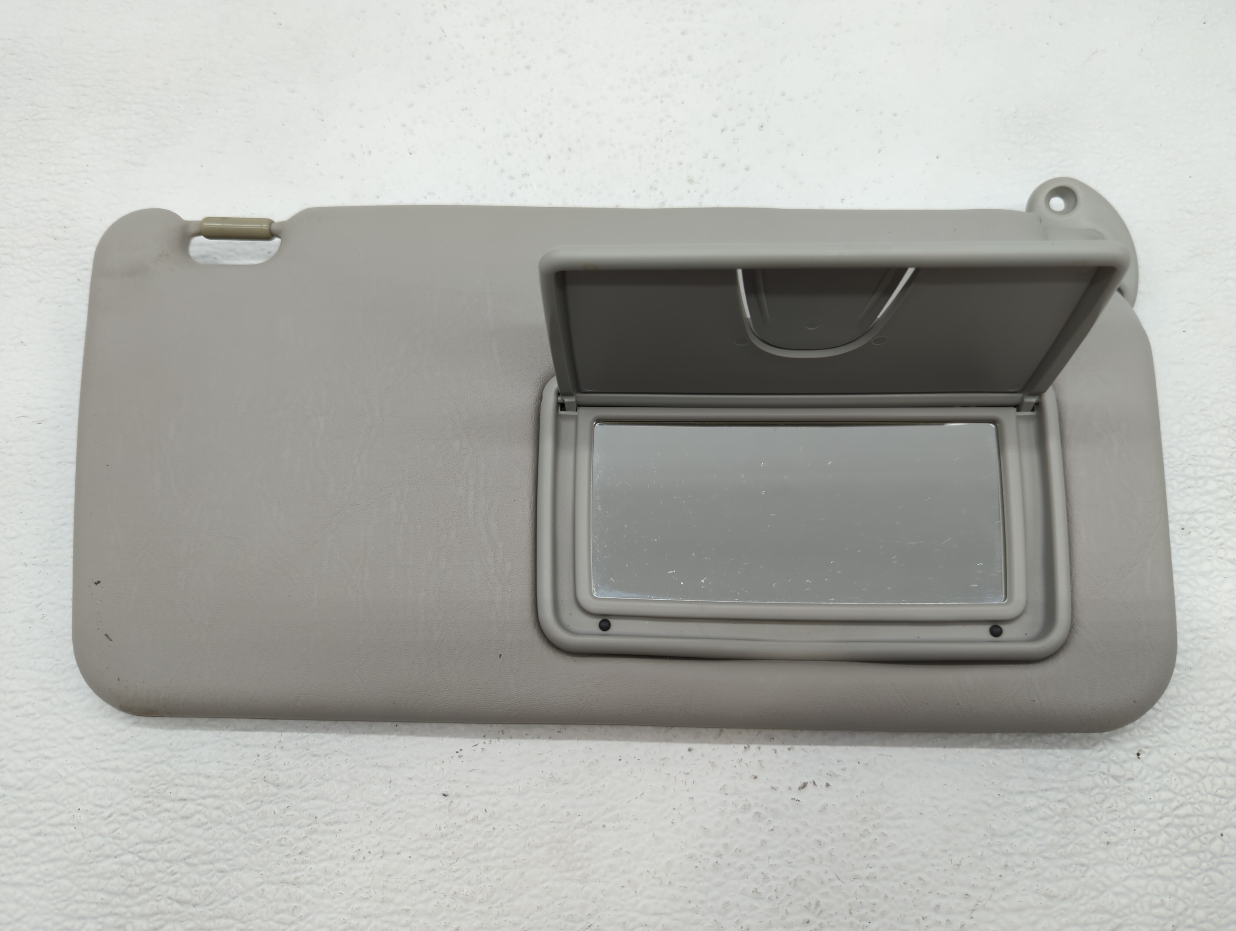 2007-2013 Suzuki Sx4 Passenger Sun Visor Mirror Right Sunvisor Grey 449609 - Oemusedautoparts1.com