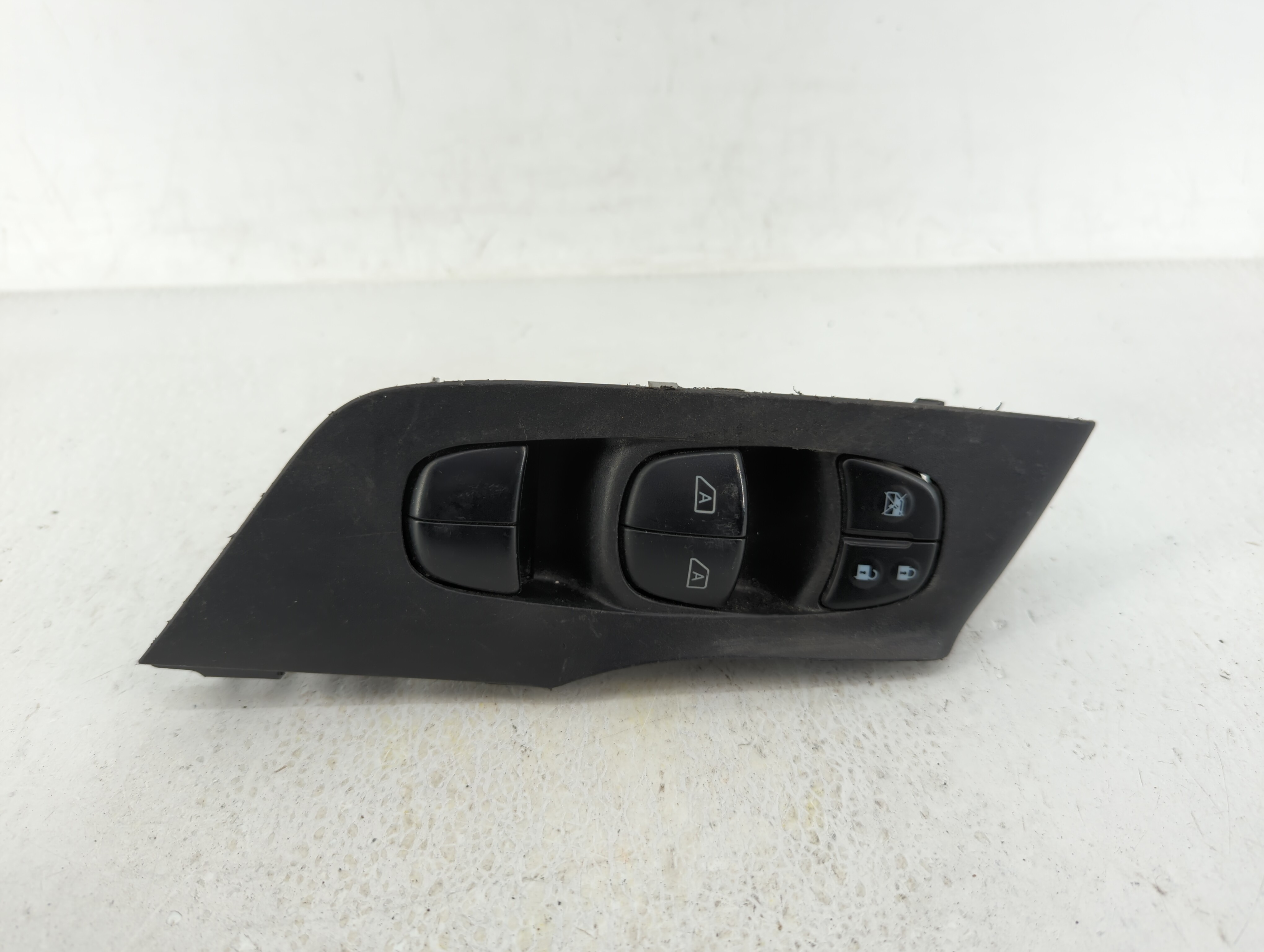 2013-2018 Nissan Altima Driver Left Door Master Power Window Switch 450044 - Oemusedautoparts1.com