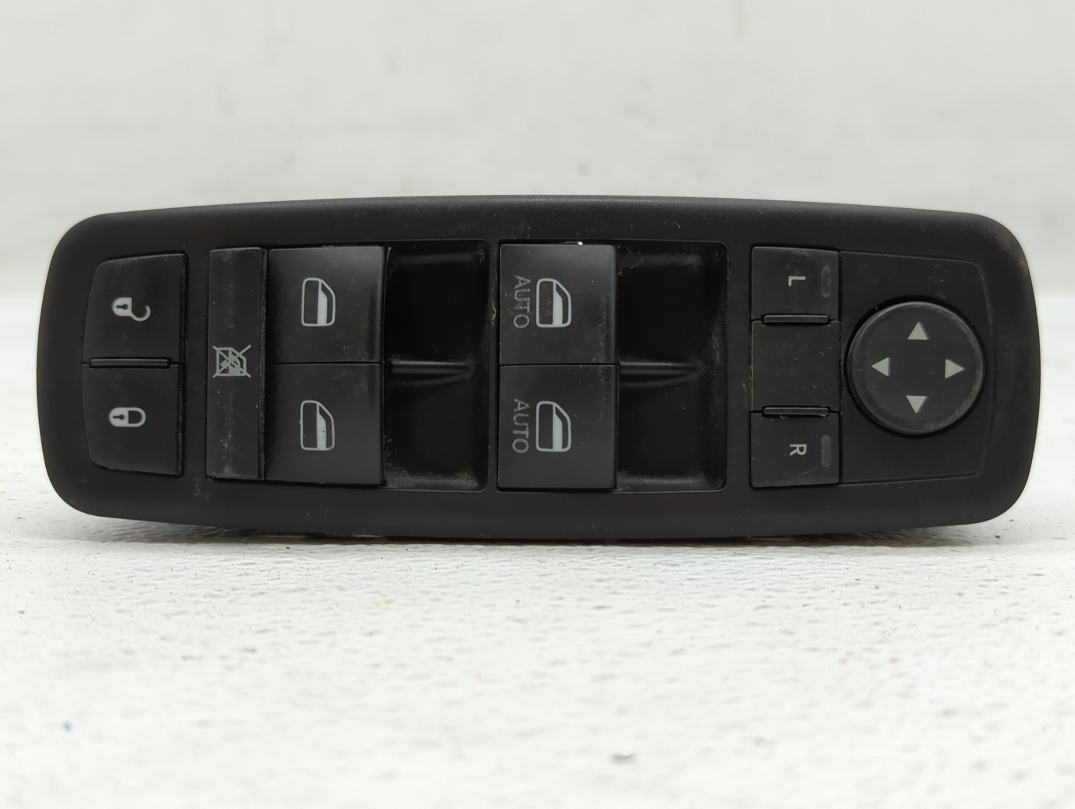 Picture of Dodge Caravan Driver Left Door Master Power Window Switch 450623