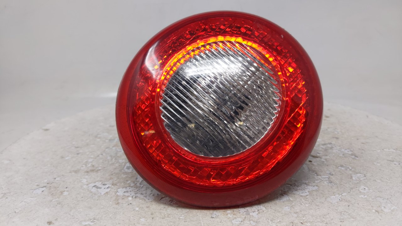 2006-2011 Chevrolet Hhr Passenger Right Side Tail Light Taillight Oem 45065 - Oemusedautoparts1.com