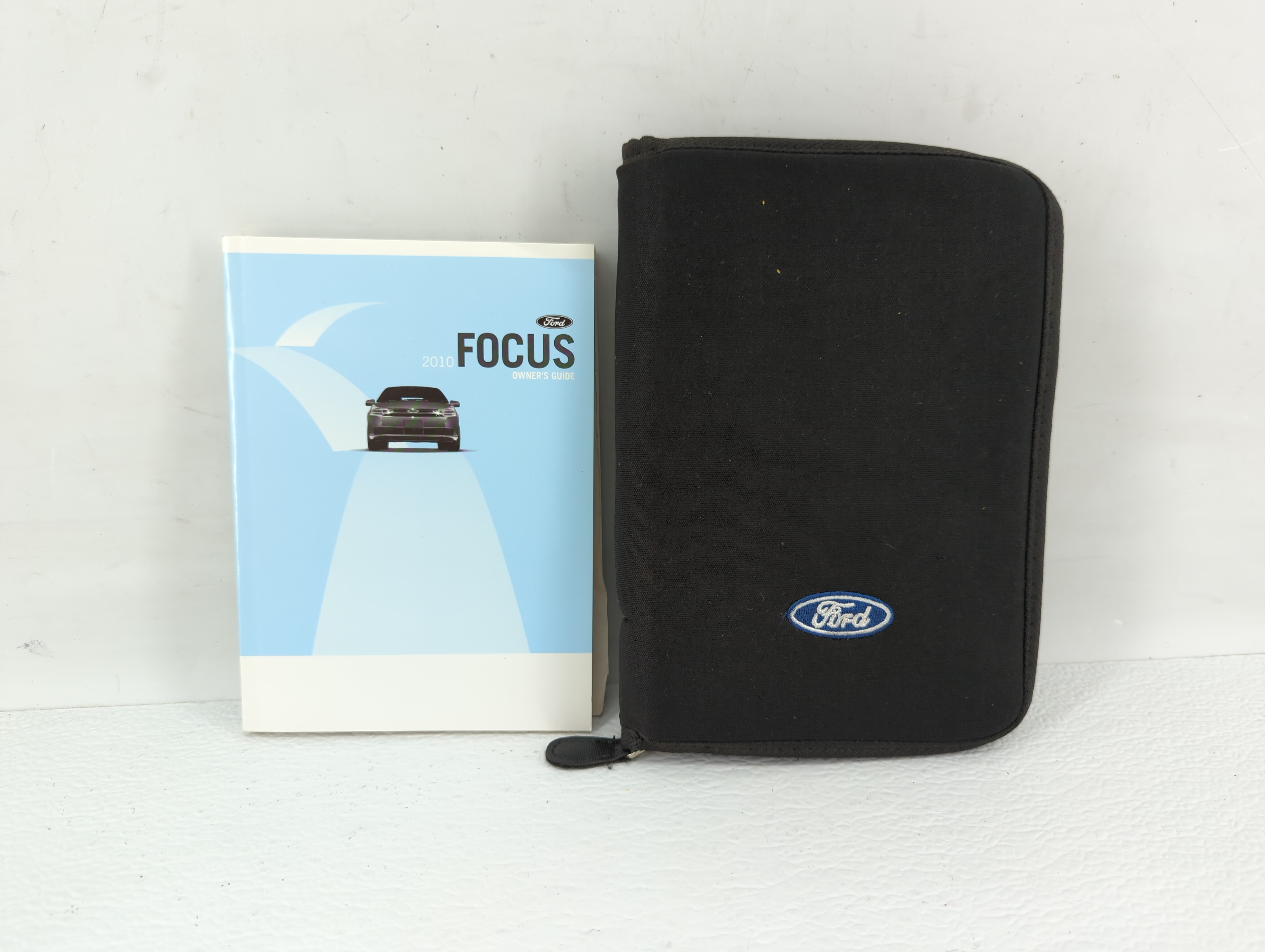 2010 Ford Focus Owners Manual Book Guide 452370 - Oemusedautoparts1.com