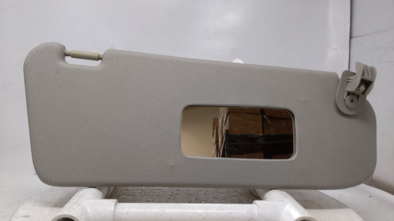 2004 Chevrolet Aveo Passenger Sun Visor Mirror Right Sunvisor Gray 45248 - Oemusedautoparts1.com