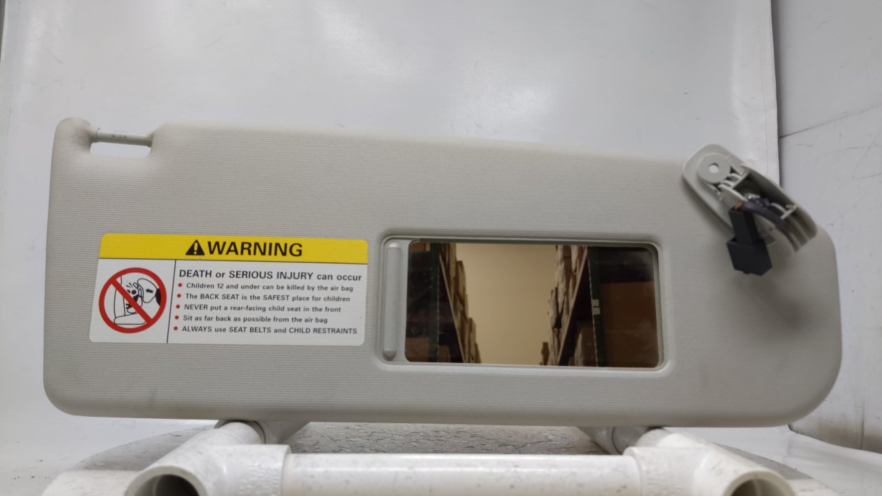 1998 Volkswagen Passat Passenger Right Sun Visor Sunvisor Gray 45454 - Oemusedautoparts1.com