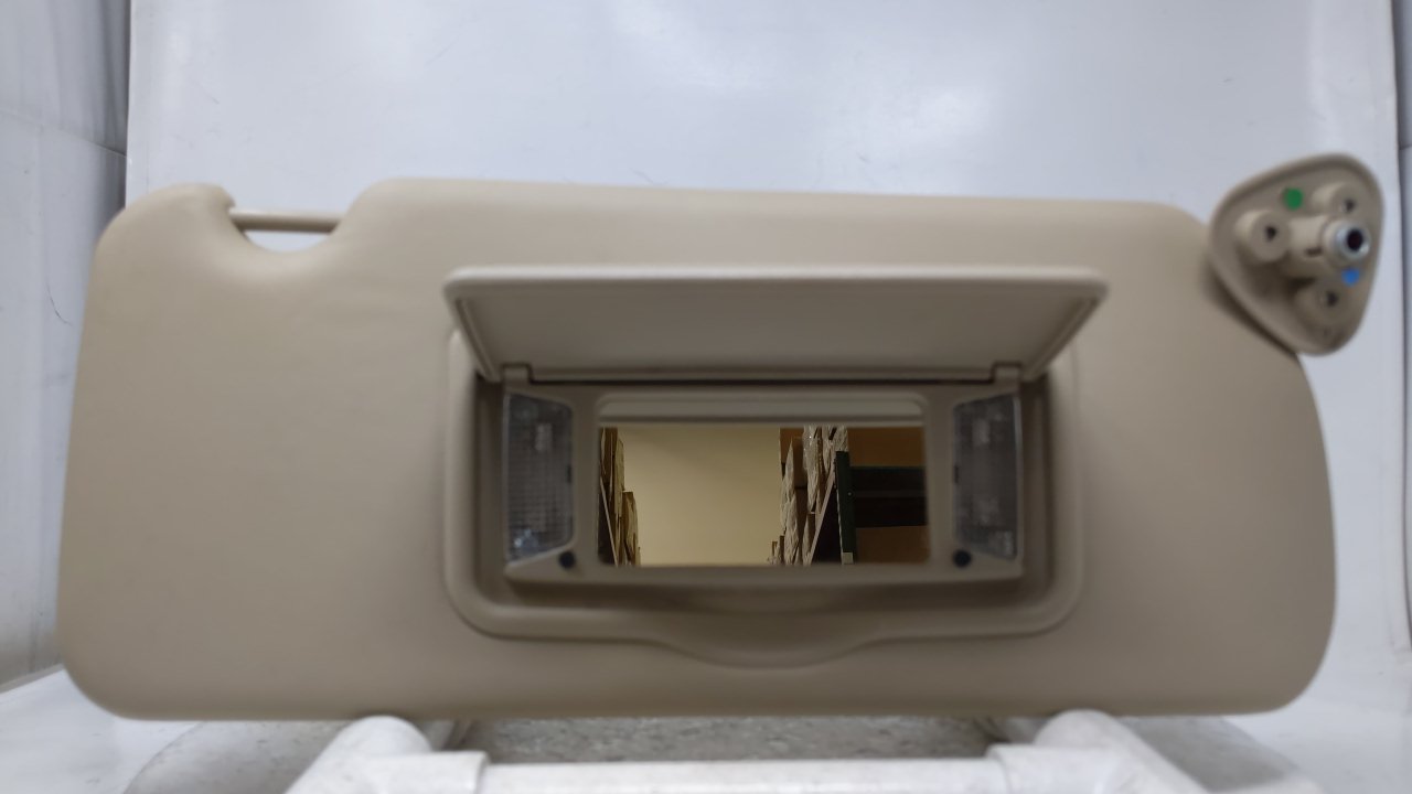 2003-2007 Cadillac Cts Passenger Right Sun Visor Sunvisor Tan 45513 - Oemusedautoparts1.com