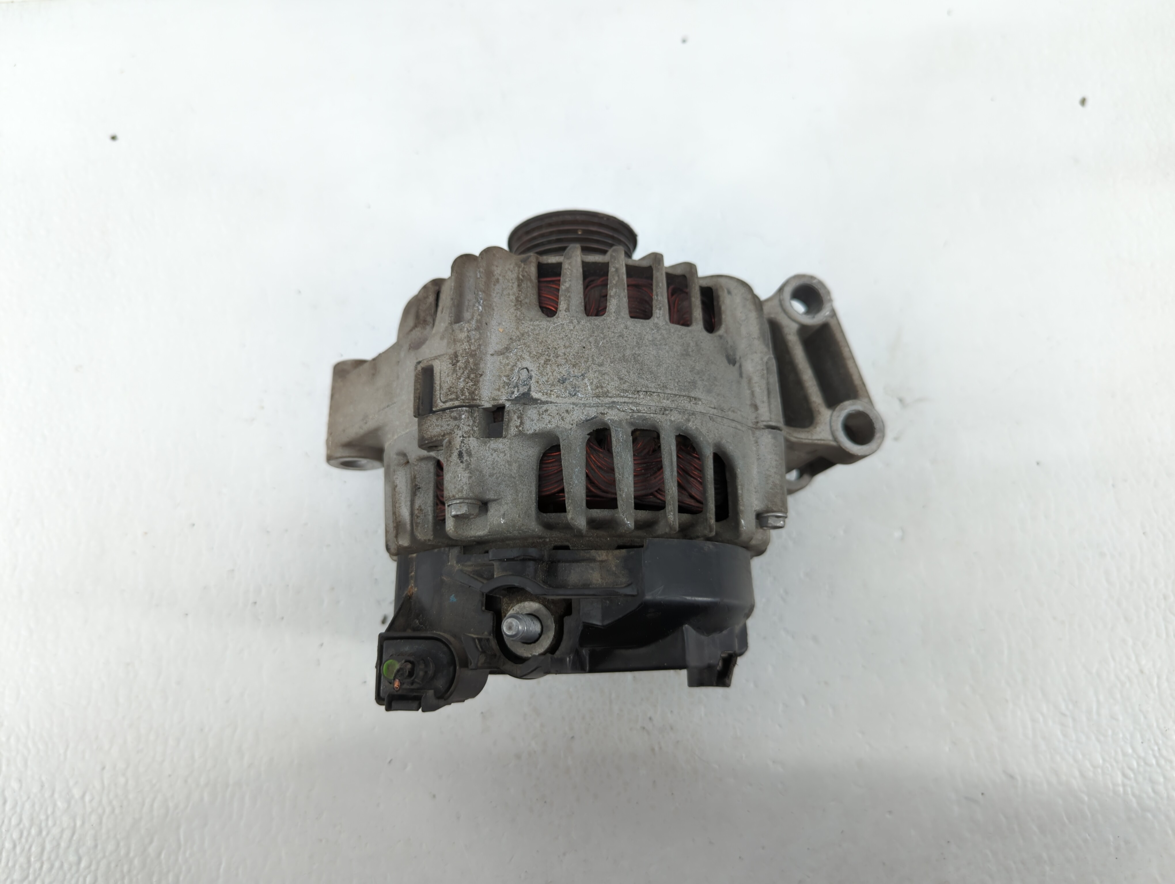 Picture of 2011-2019 Ford Fiesta Alternator Generator Charging Assembly Engine Oem 455657