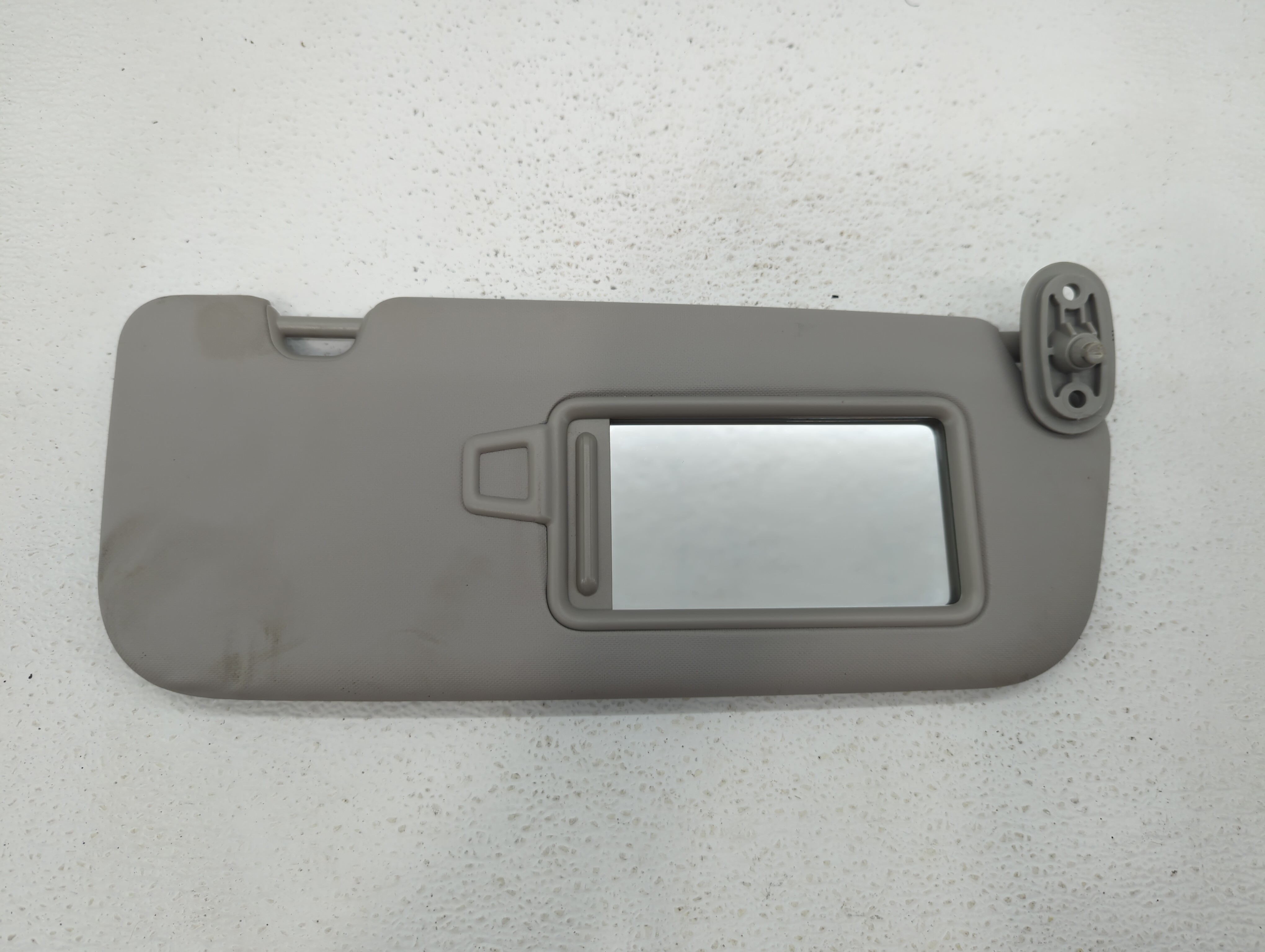 Picture of 2017-2018 Kia Forte Passenger Sun Visor Mirror Right Sunvisor Light Grey 456550