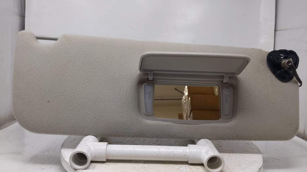 2004 Toyota Sienna Passenger Sun Visor Mirror Right Sunvisor Gray 45658 - Oemusedautoparts1.com