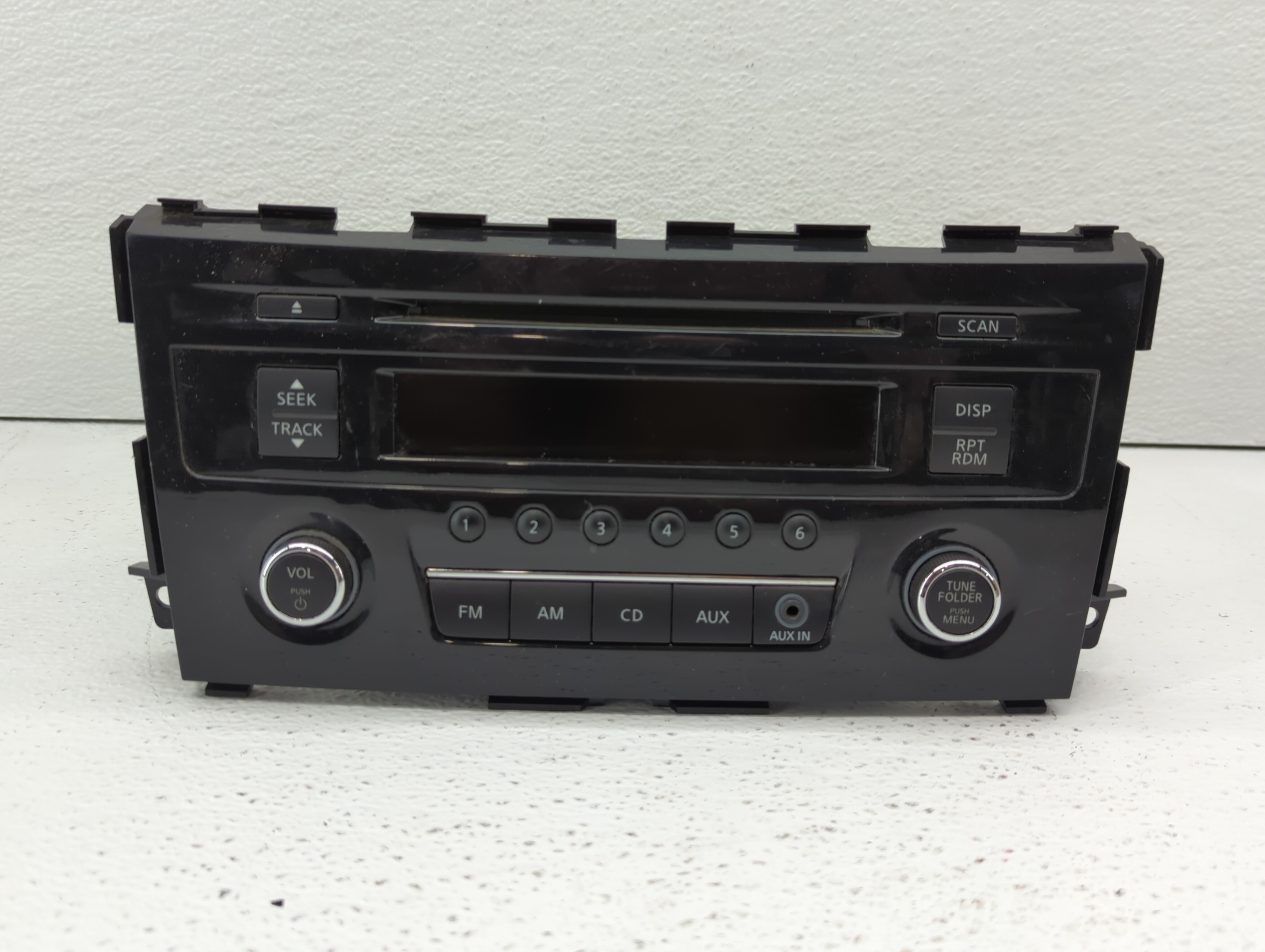 Picture of 2013-2015 Nissan Altima Am Fm Cd Player Radio Receiver 456819
