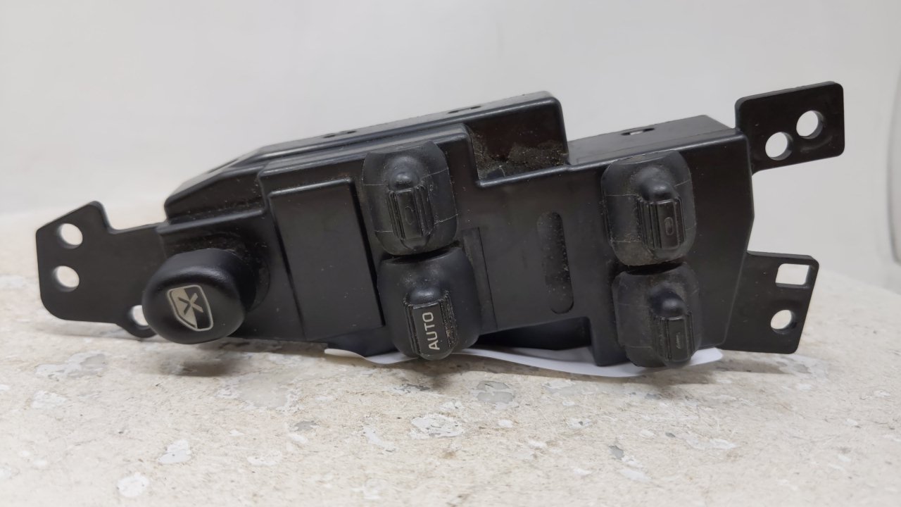 2001 Chrysler 300m Driver Left Door Master Power Window Switch 45785 - Oemusedautoparts1.com