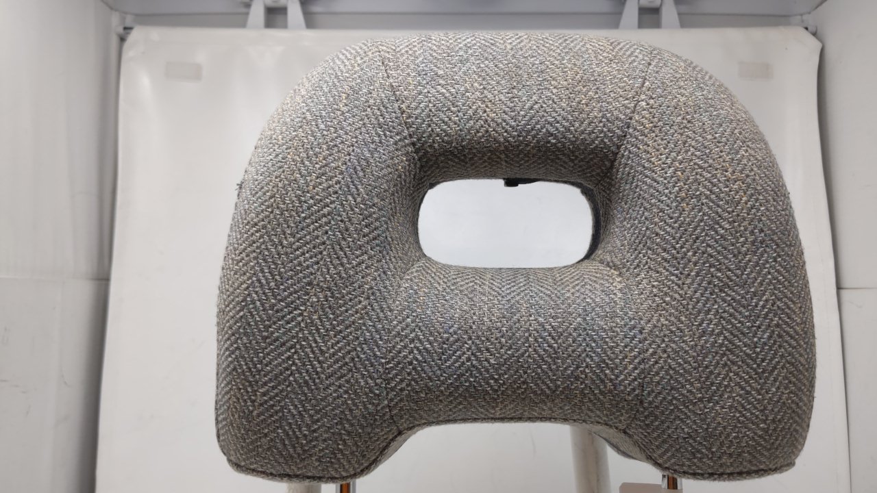 1998-2002 Subaru Forester Headrest Head Rest Front Driver Passenger Gray 45996 - Oemusedautoparts1.com