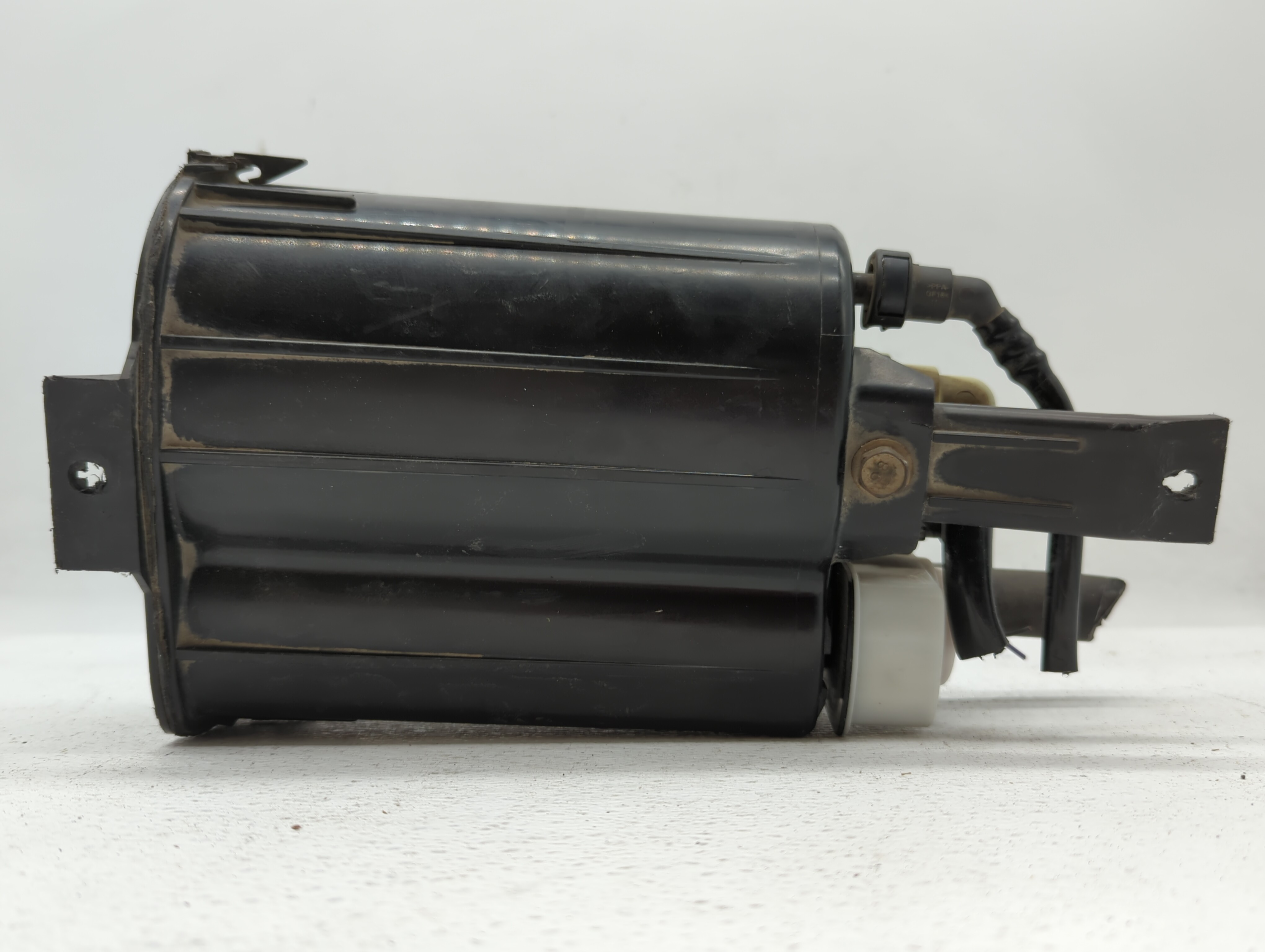 2014 Jeep Patriot Fuel Vapor Charcoal Canister 460337 - Oemusedautoparts1.com