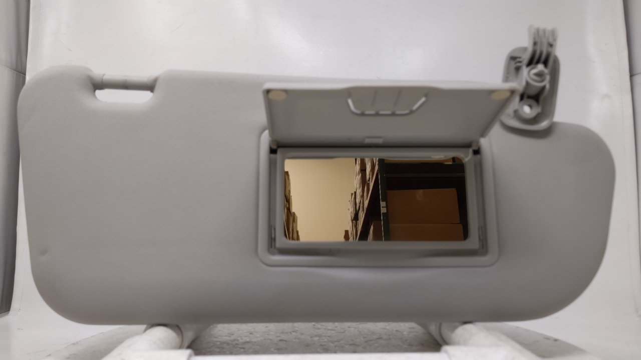 Picture of 2004 Mazda 3 Passenger Sun Visor Mirror Right Sunvisor Gray 46107