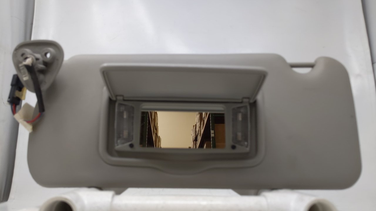 2003 Cadillac Cts Driver Sun Visor Mirror Left Sunvisor Gray 46144 - Oemusedautoparts1.com