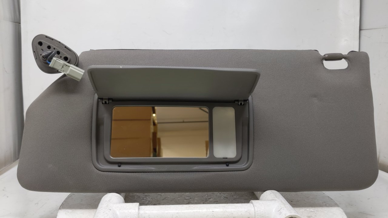 Picture of 2005-2010 Honda Odyssey Driver Left Sun Visor Sunvisor Gray 46151