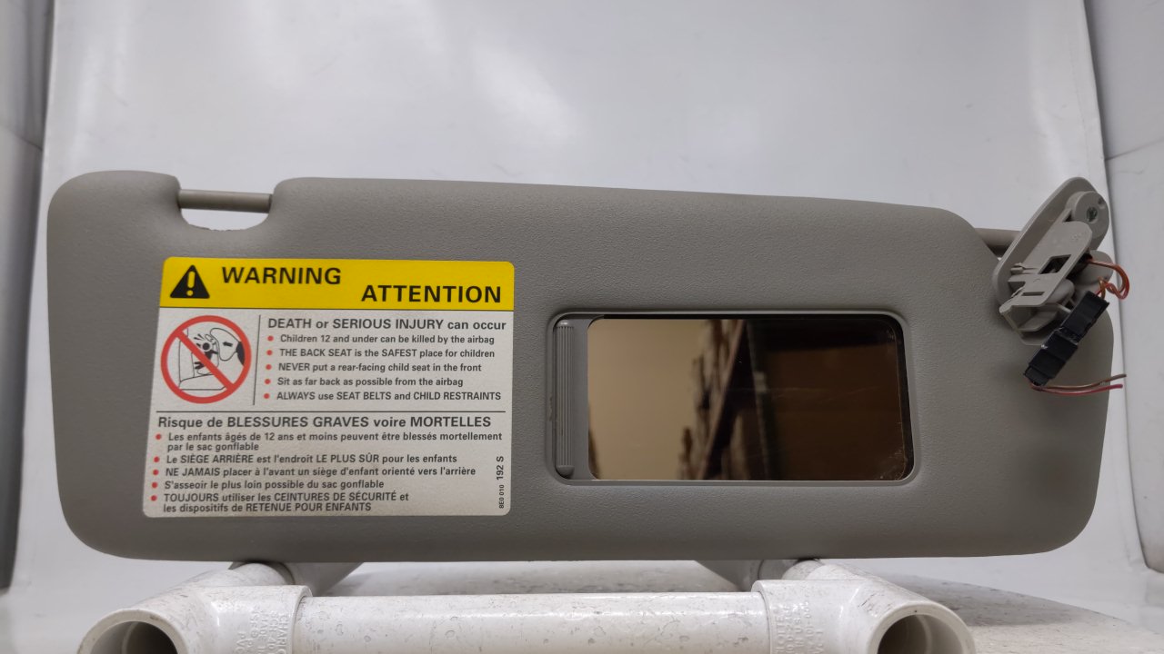 2002-2008 Audi A4 Passenger Right Sun Visor Sunvisor Gray 46161 - Oemusedautoparts1.com
