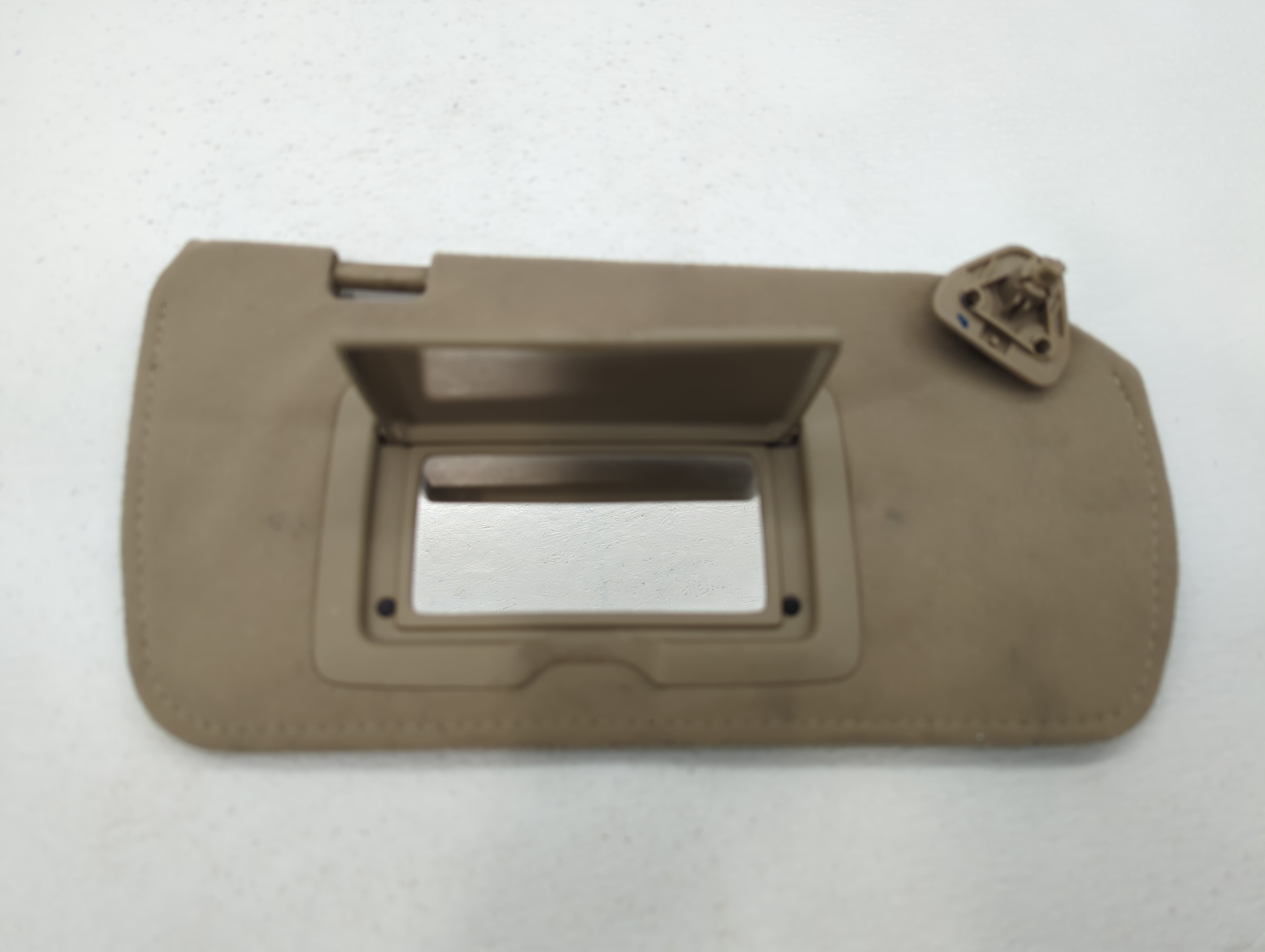 Picture of 2003-2004 Nissan Altima Passenger Sun Visor Mirror Right Sunvisor 461723
