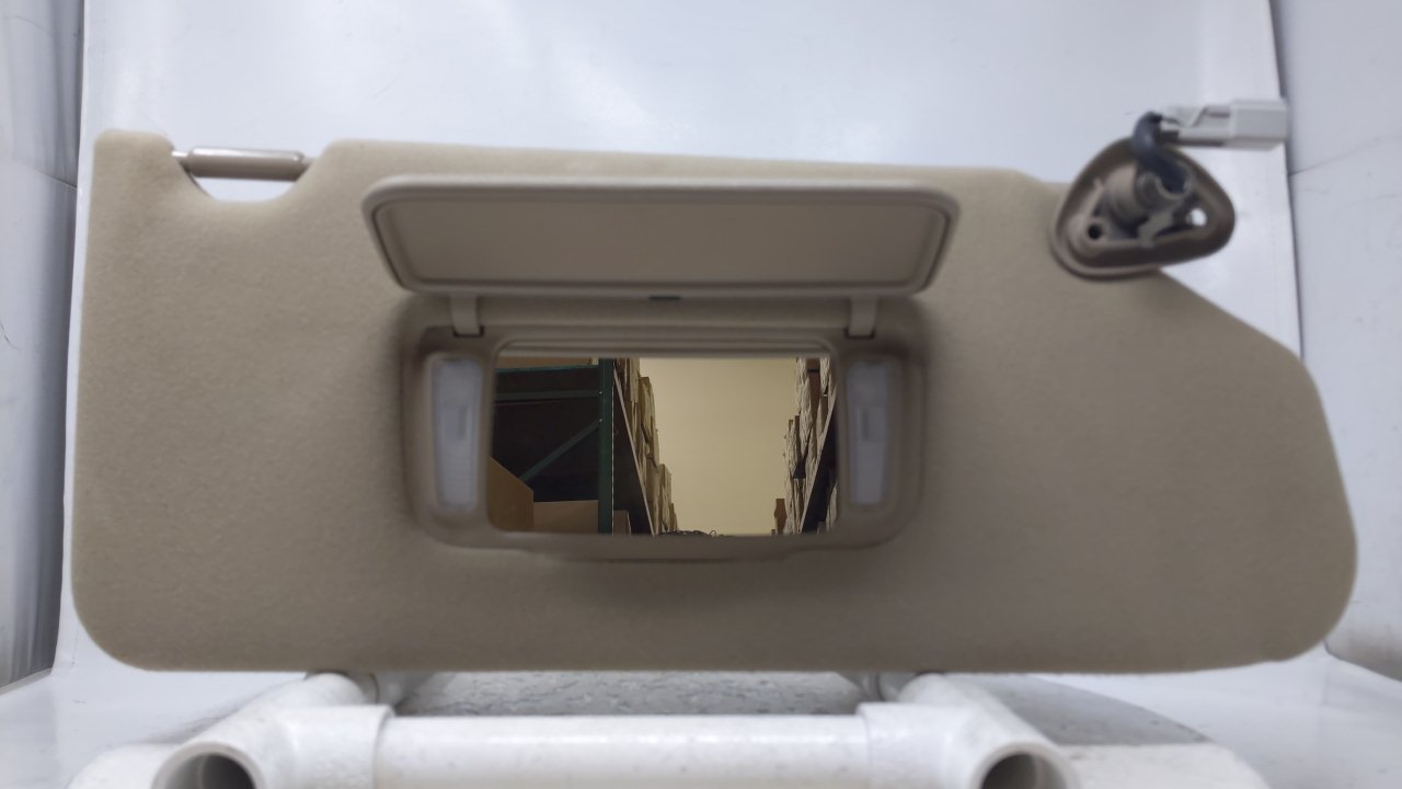Picture of 1998-2002 Honda Accord Passenger Right Sun Visor Sunvisor Tan 46188