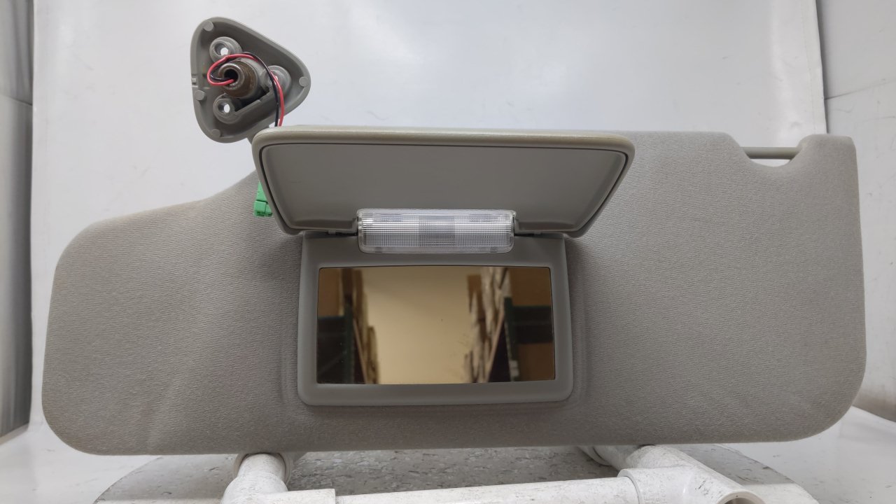 2005-2007 Ford Freestyle Driver Left Sun Visor Sunvisor Gray 46204 - Oemusedautoparts1.com