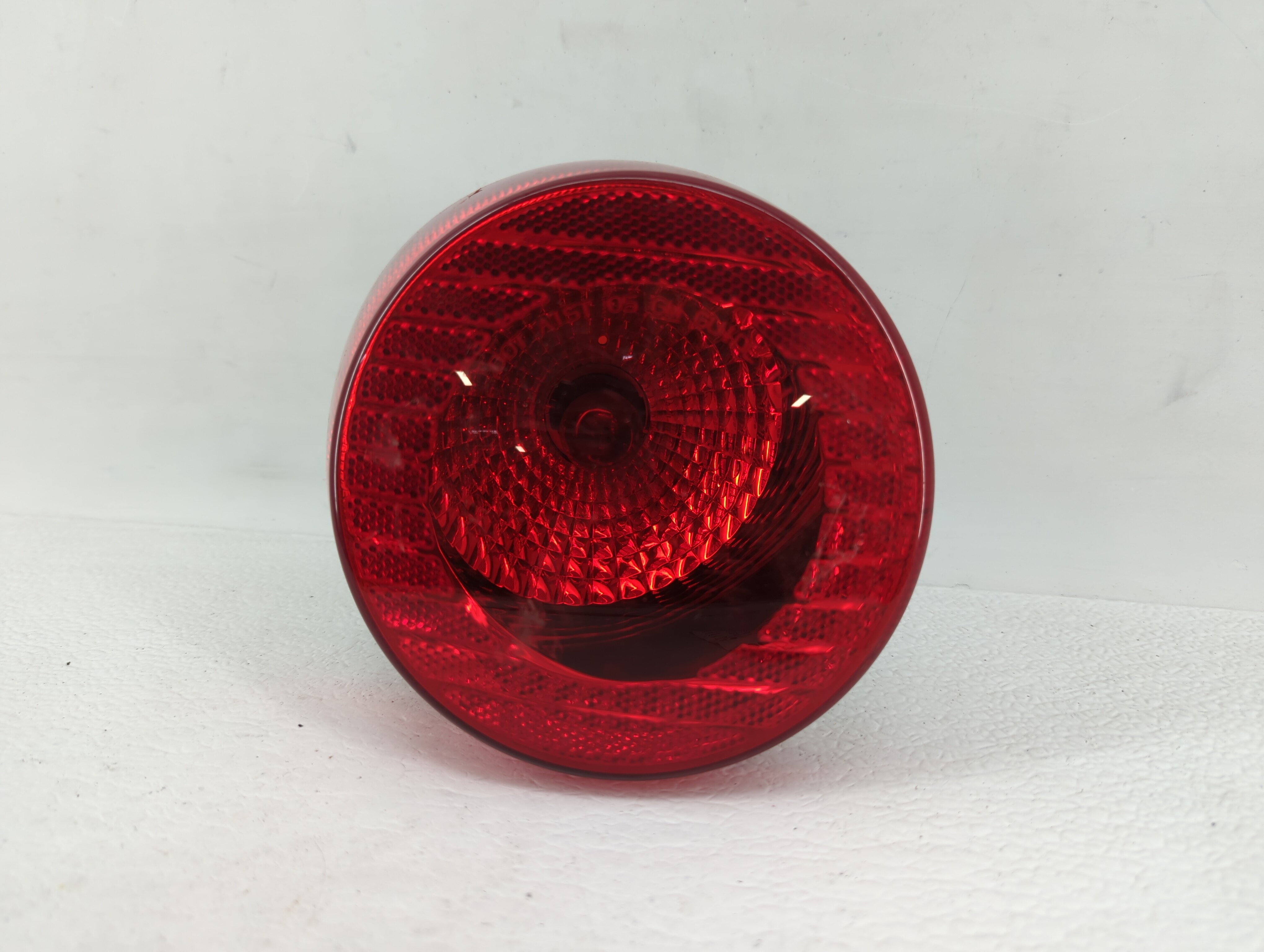 Picture of 2005-2010 Chevrolet Cobalt Passenger Right Side Tail Light Taillight Oem 462860