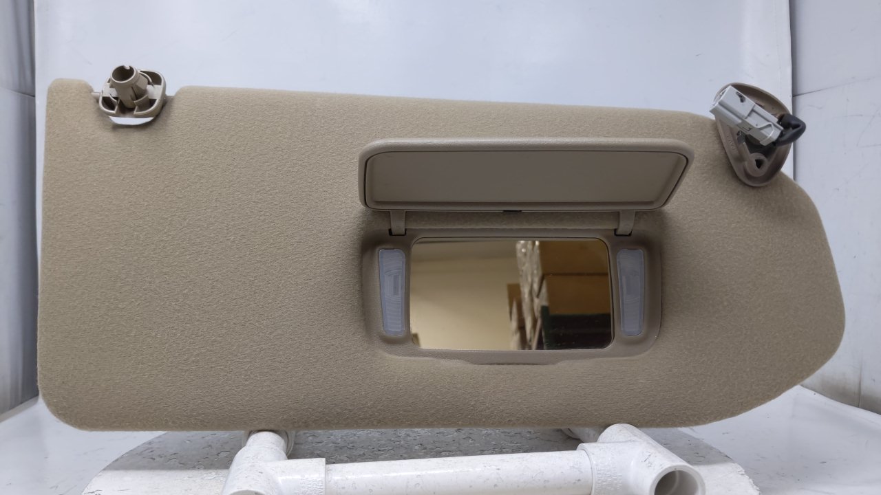 1999 Honda Odyssey Passenger Sun Visor Mirror Right Sunvisor Tan 46298 - Oemusedautoparts1.com