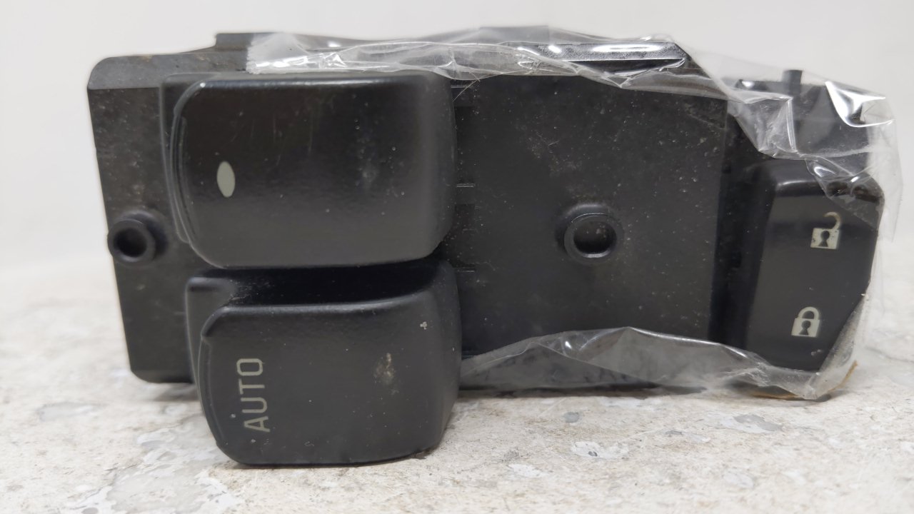 2005 Pontiac Montana Driver Left Door Master Power Window Switch 46375 - Oemusedautoparts1.com