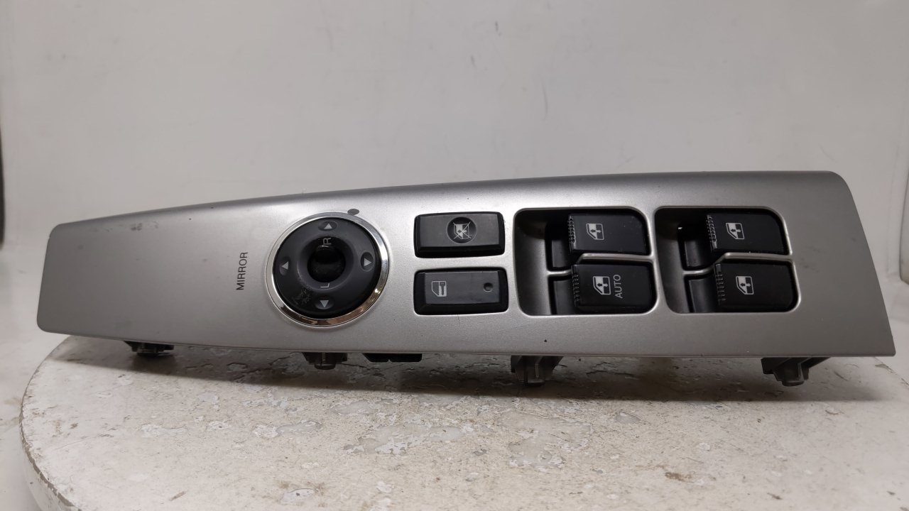 Picture of 2010 Bmw 325 Driver Left Door Master Power Window Switch 46508