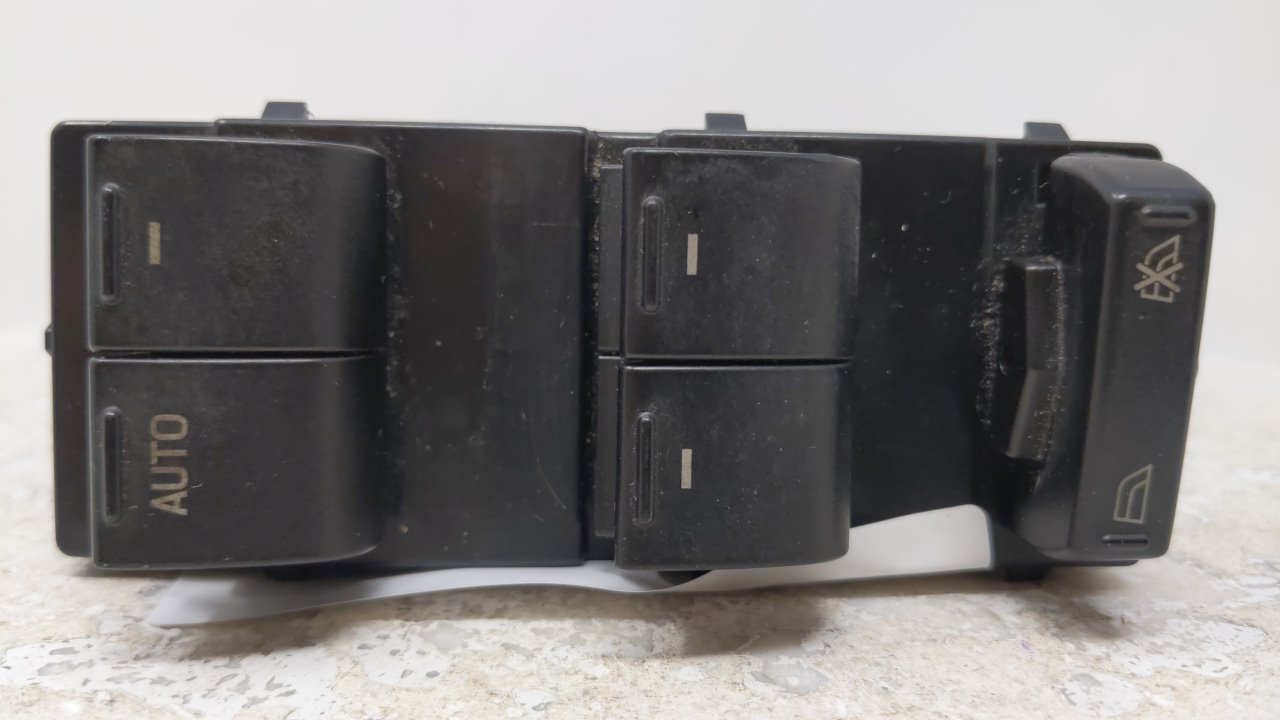 2005-2007 Ford Five Hundred Driver Left Door Master Power Window Switch 46574 - Oemusedautoparts1.com