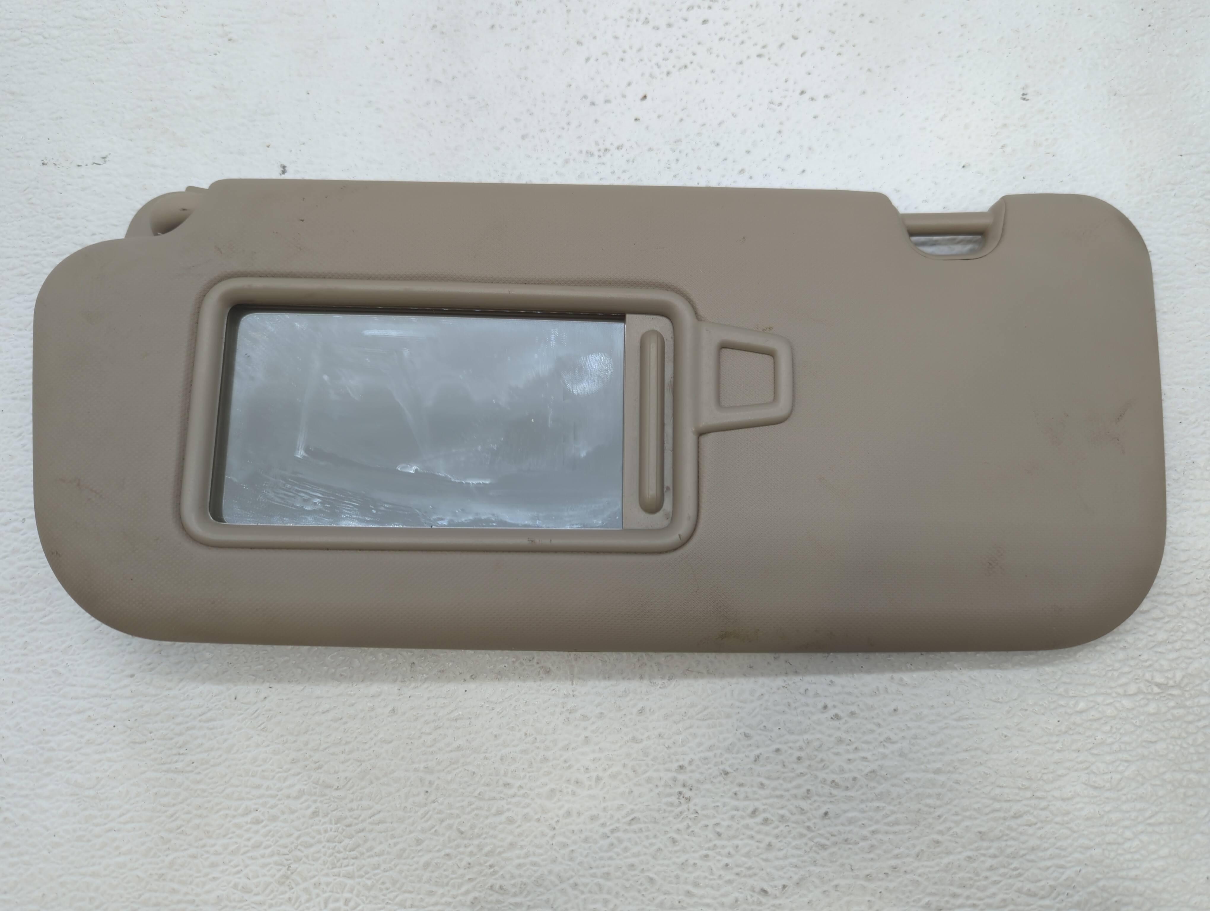 Picture of 2018-2022 Hyundai Accent Passenger Sun Visor Mirror Right Sunvisor Brown 466867