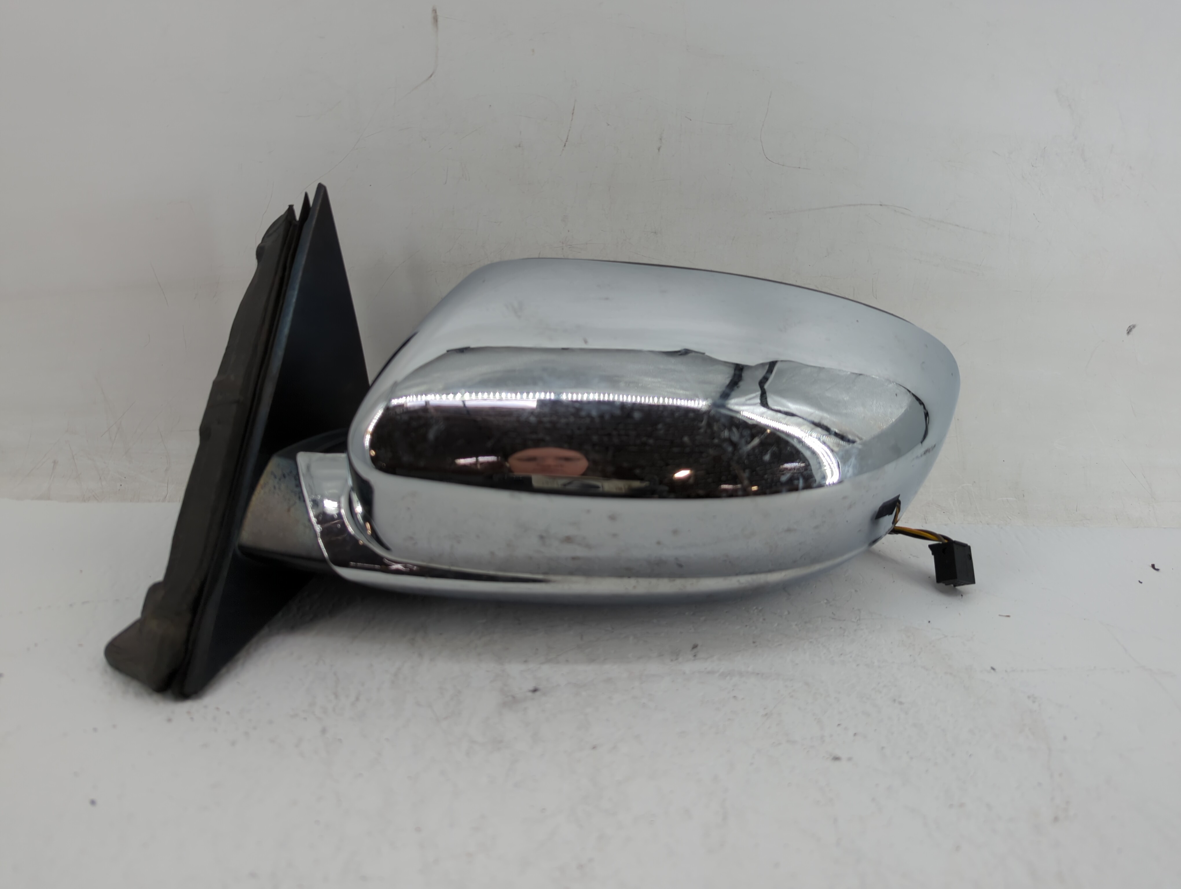 2011-2014 Dodge Charger Driver Left Side View Power Door Mirror Silver 467332 - Oemusedautoparts1.com